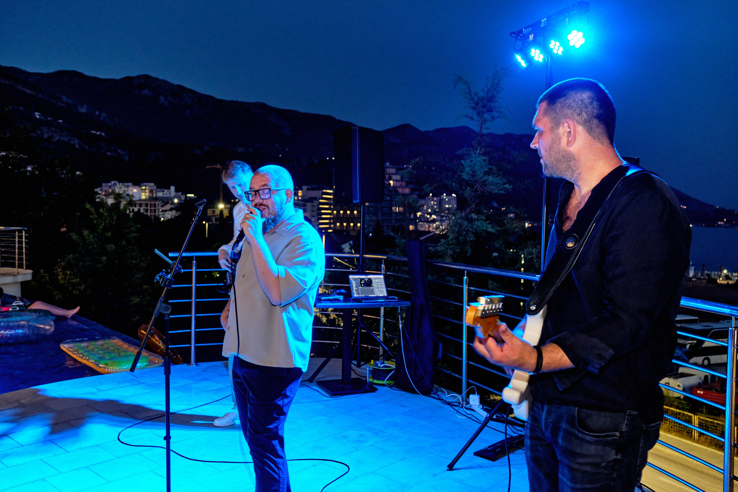 Photo report from the Zebra Restaurant’s birthday celebration. Becici, Montenegro. Photographer, photo artist Alena Novgorodtseva