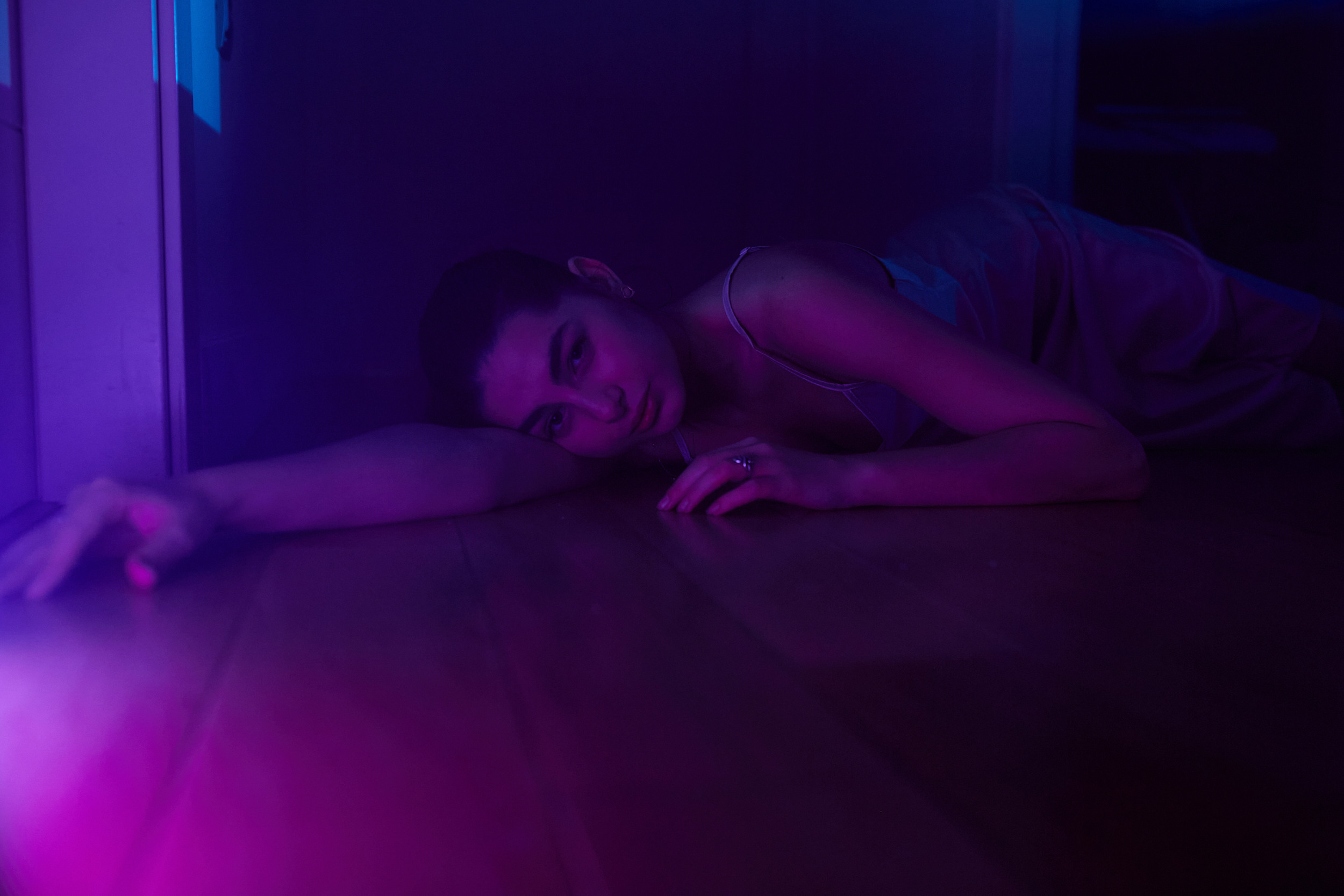 Фотосессия с цветным светом. ГЛАВНАЯ