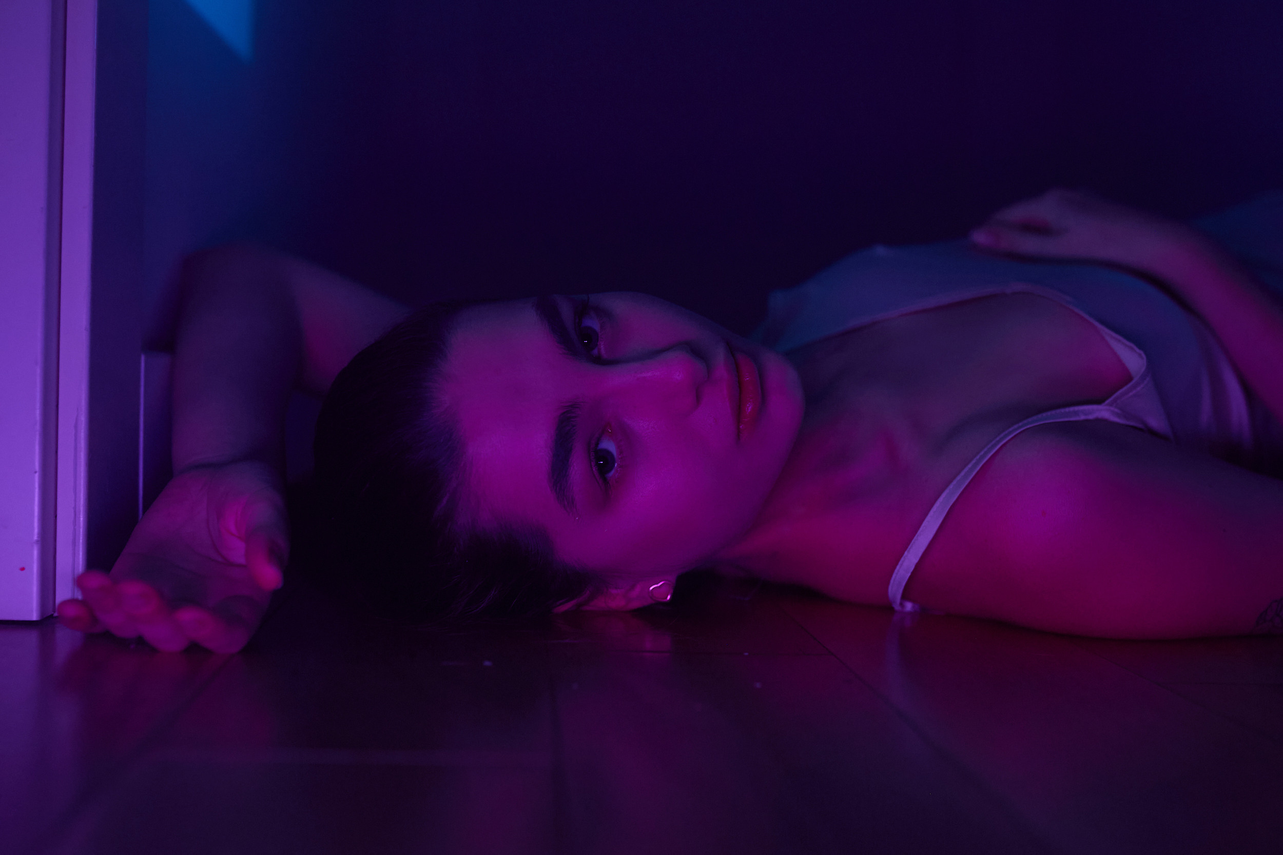 Фотосессия с цветным светом. ГЛАВНАЯ