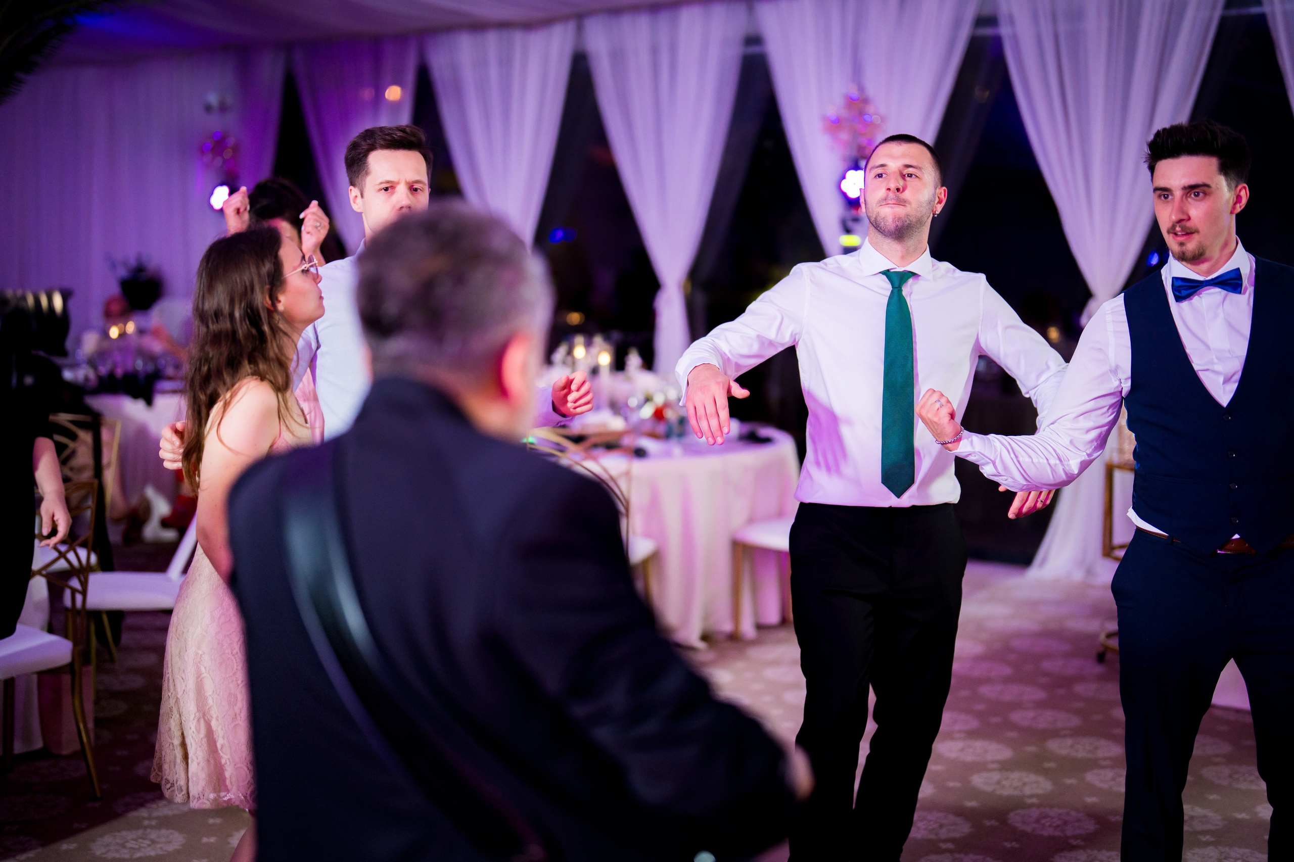 PARTY. Gabriel Florea — Fotograf nuntă București