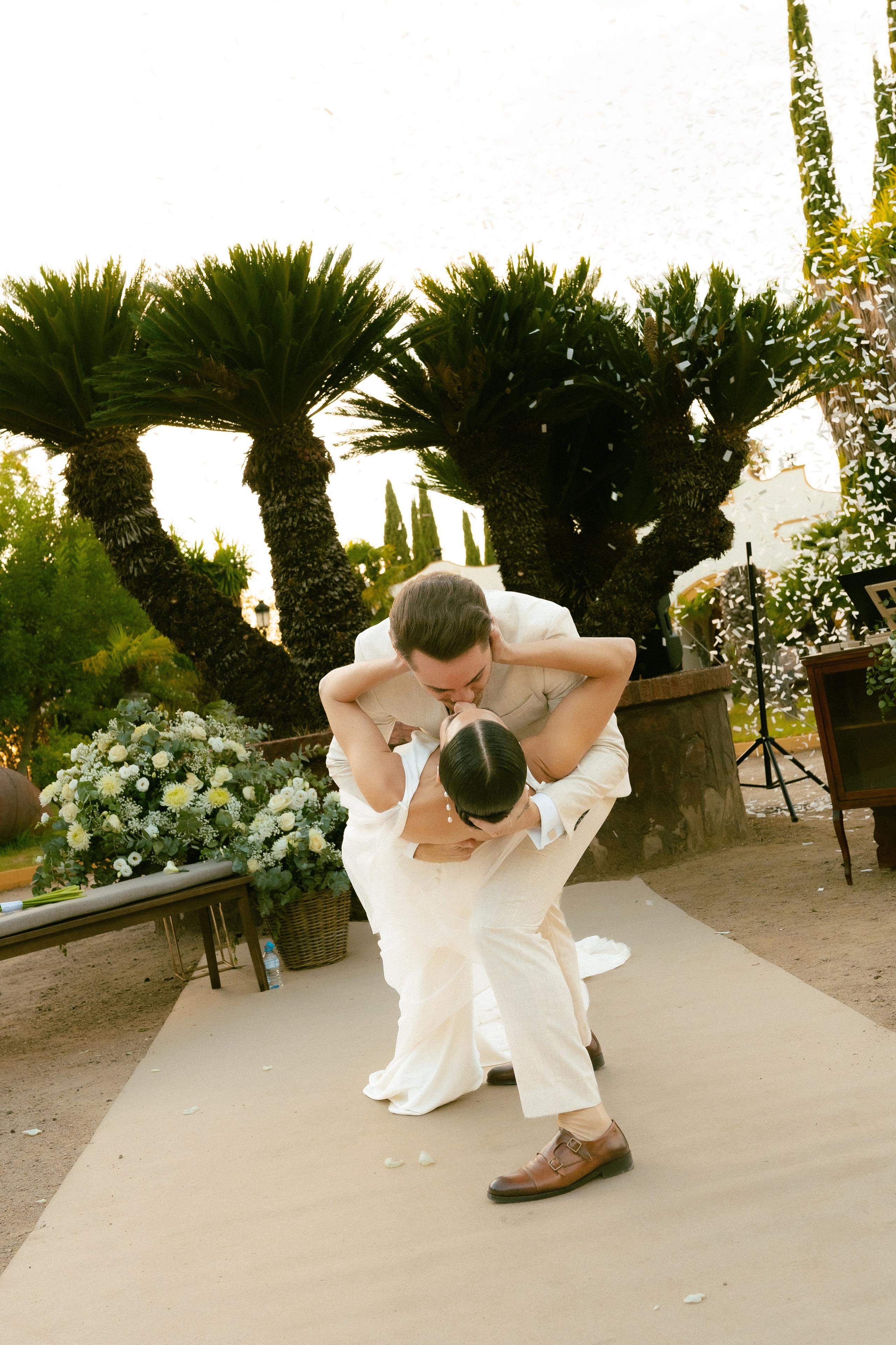 Luis & Sara · Boda en Bodegas Sani Viña Extremeña, Almendralejo | Alianza Weddings