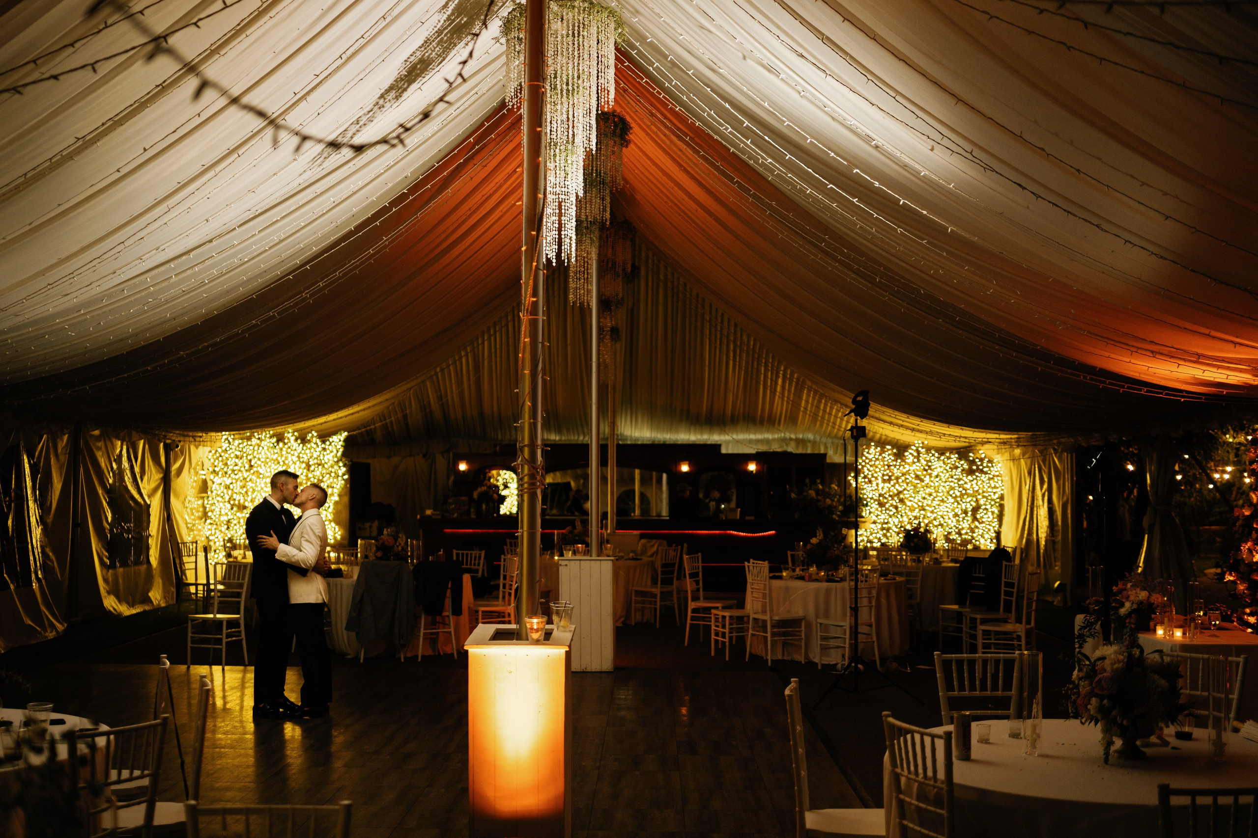 LGBT wedding photographer in California. Wedding Photography & Videography Team in California, Los Angeles, San Francisco, San Diego and Travel