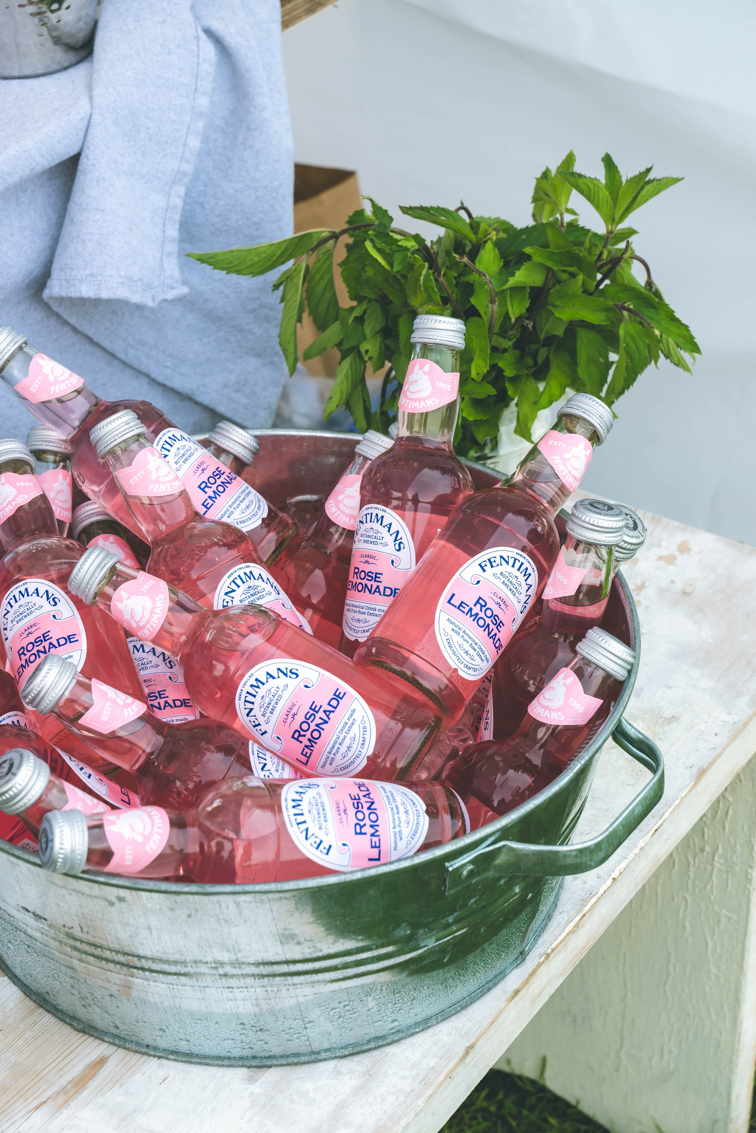 Turundus fotod (PORA Fotograafia). Portree-, pere- ja ettevõtmiste fotograaf Tallinnas Miina Arop-Priidik