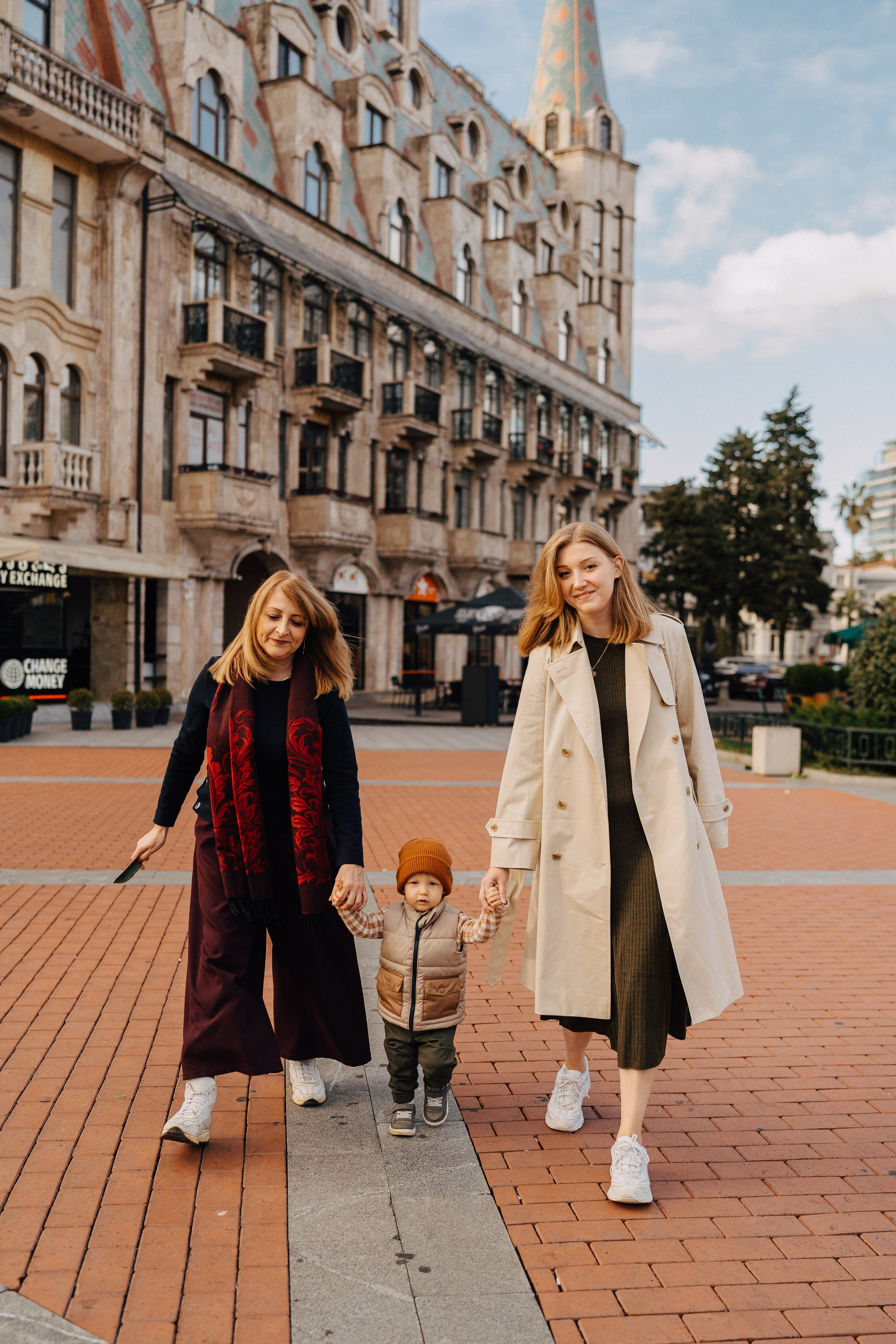 Семейная фотосессия в Батуми. Портретный и свадебный фотограф в Батуми Валерия Азаренко