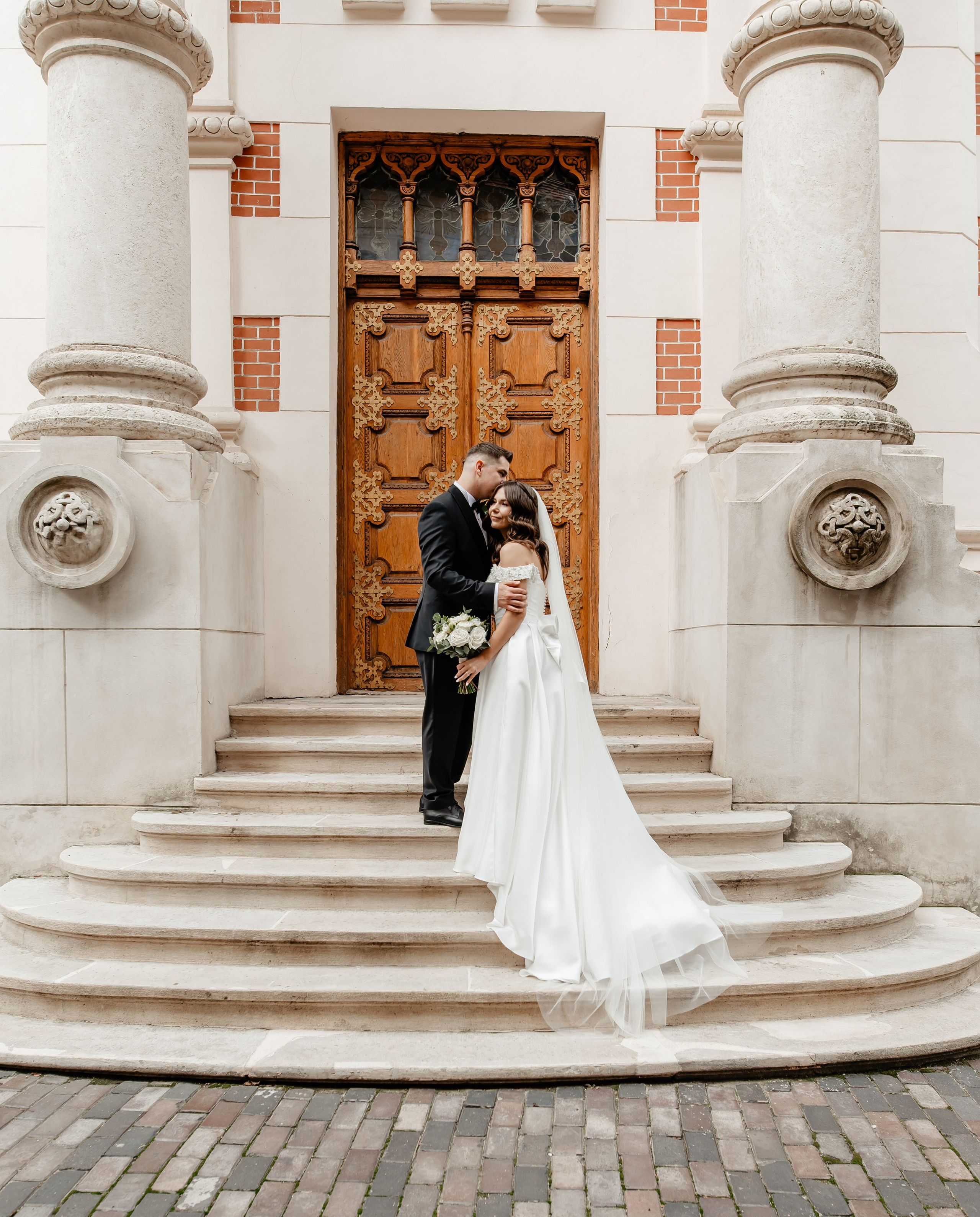 Nunta Alexandra si Viorel — Jubile Ballroom — Pregatiri si Biserica. Ana Maria Dragan Fotograf Evenimente