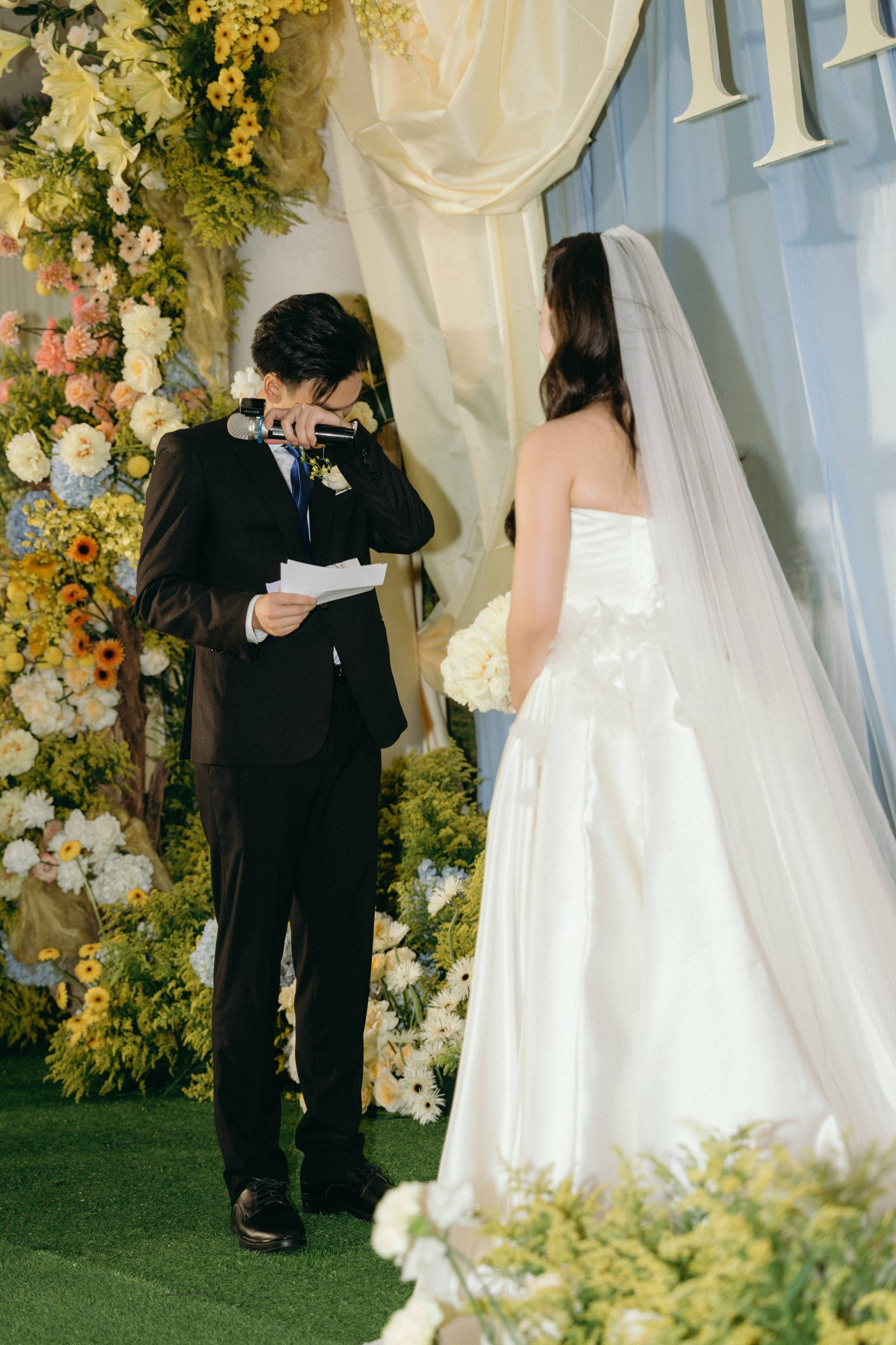 Hoang + Thuy | Photojournalism. BenColor Studio