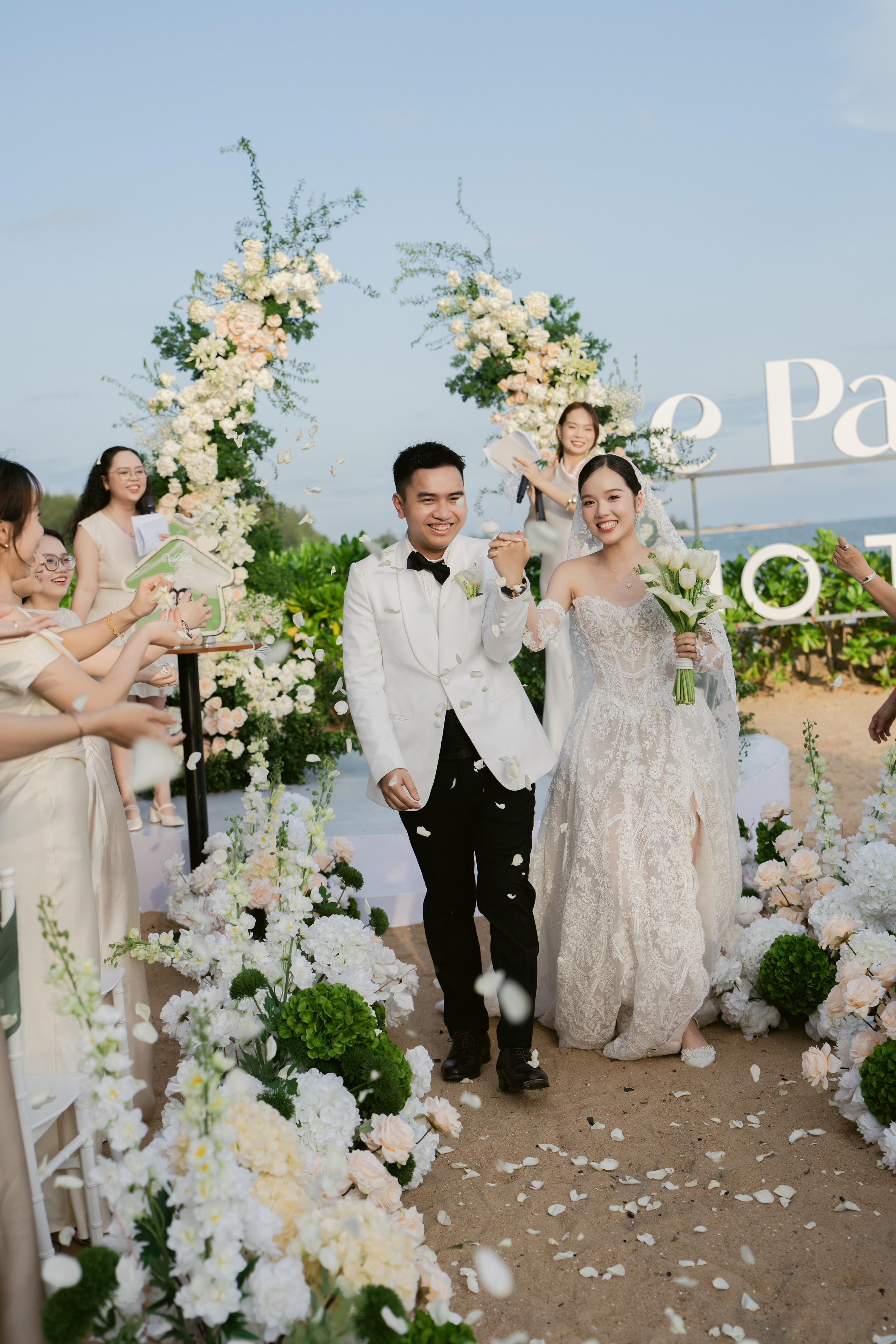 Tu + Trang | Photojournalism. BenColor Studio