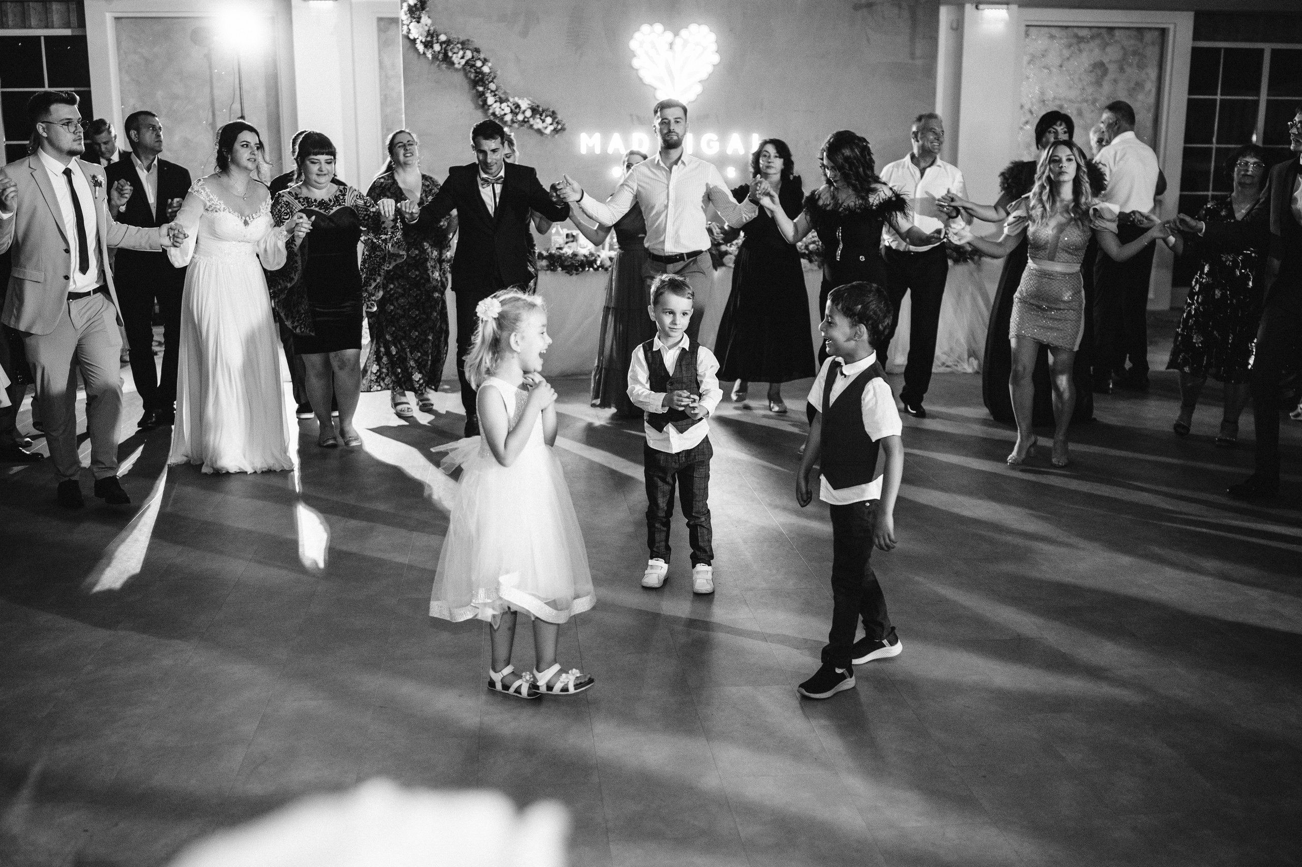 Robert si Ilinca. Valentin Melen - fotograf de nunta 🤍