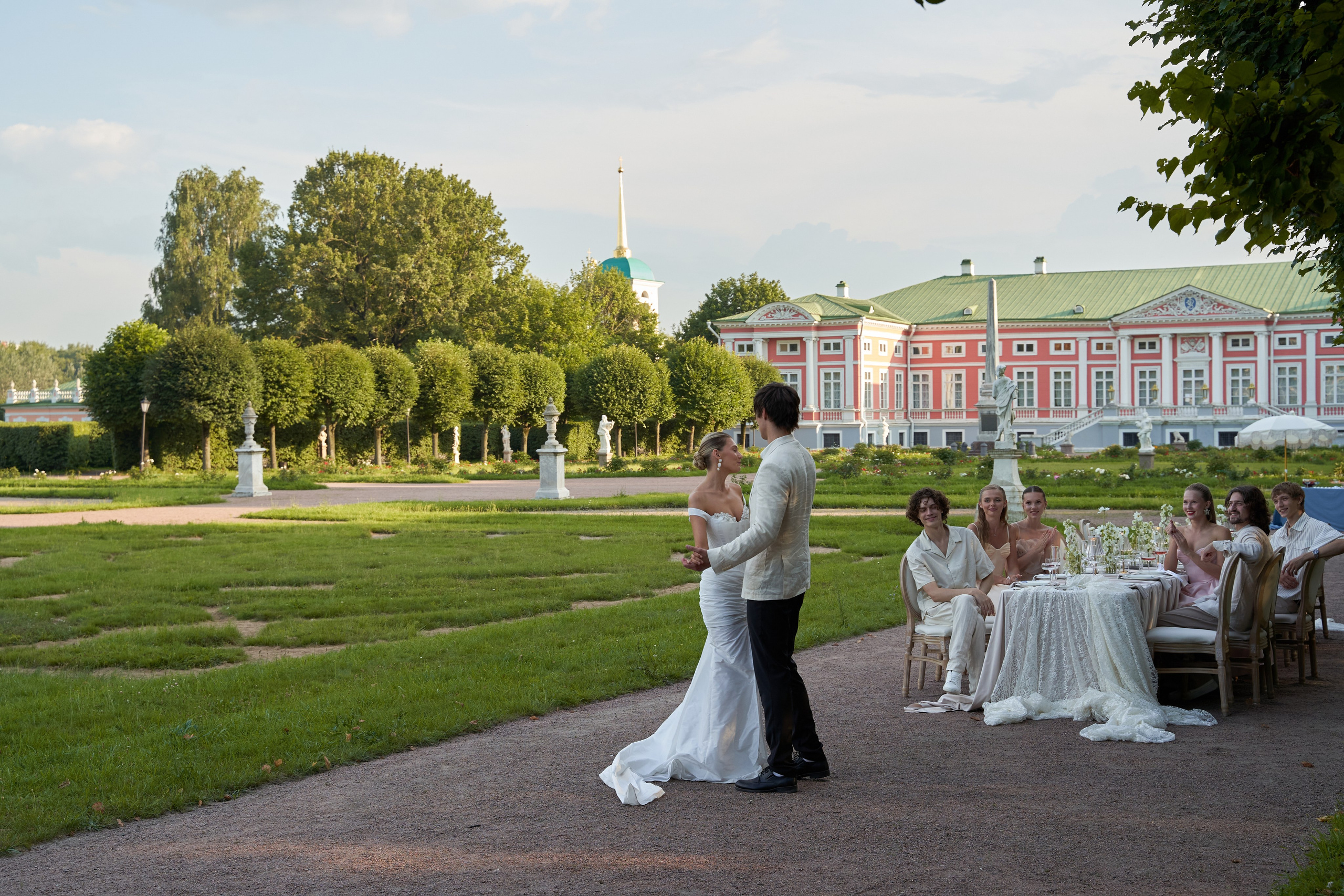 Christina & Mark. Elena Ruzgis — Editorial Wedding & Portrait Photographer