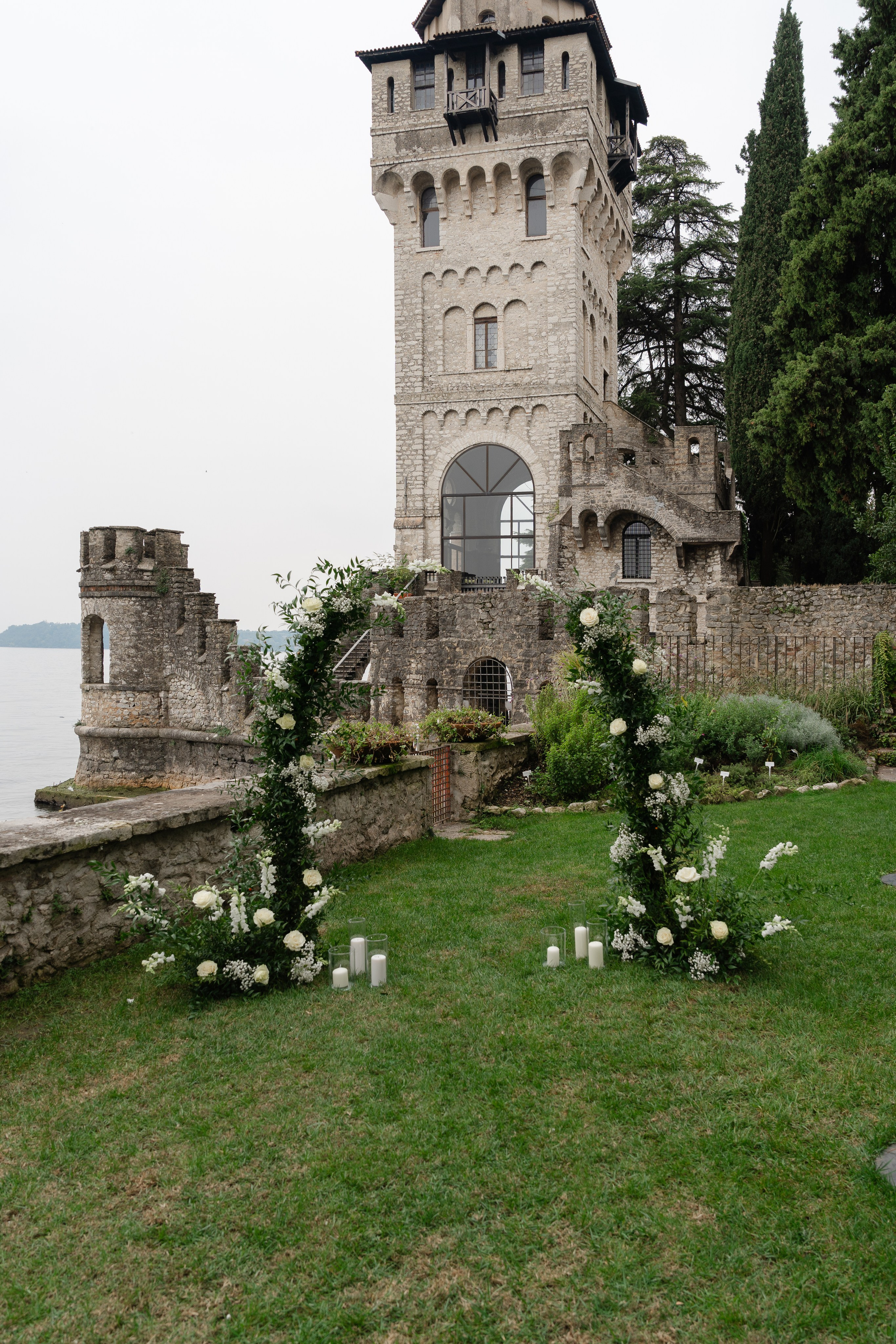 LINDSEY AND ROBERT _LAKE GARDA. PHOTOGRAPHER IN ITALY