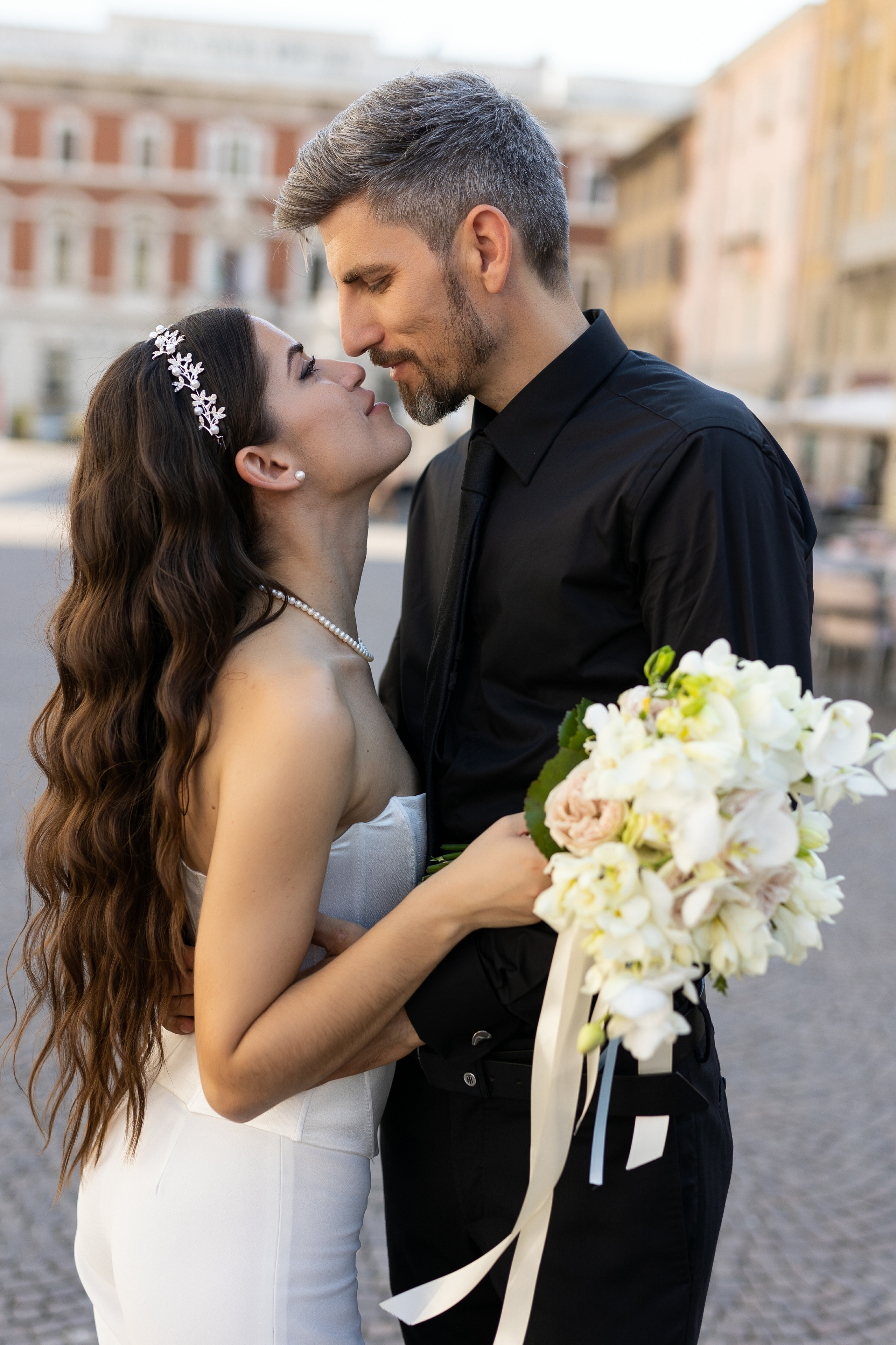 Ruslan & Irina Location: Villa Foleia, Milano