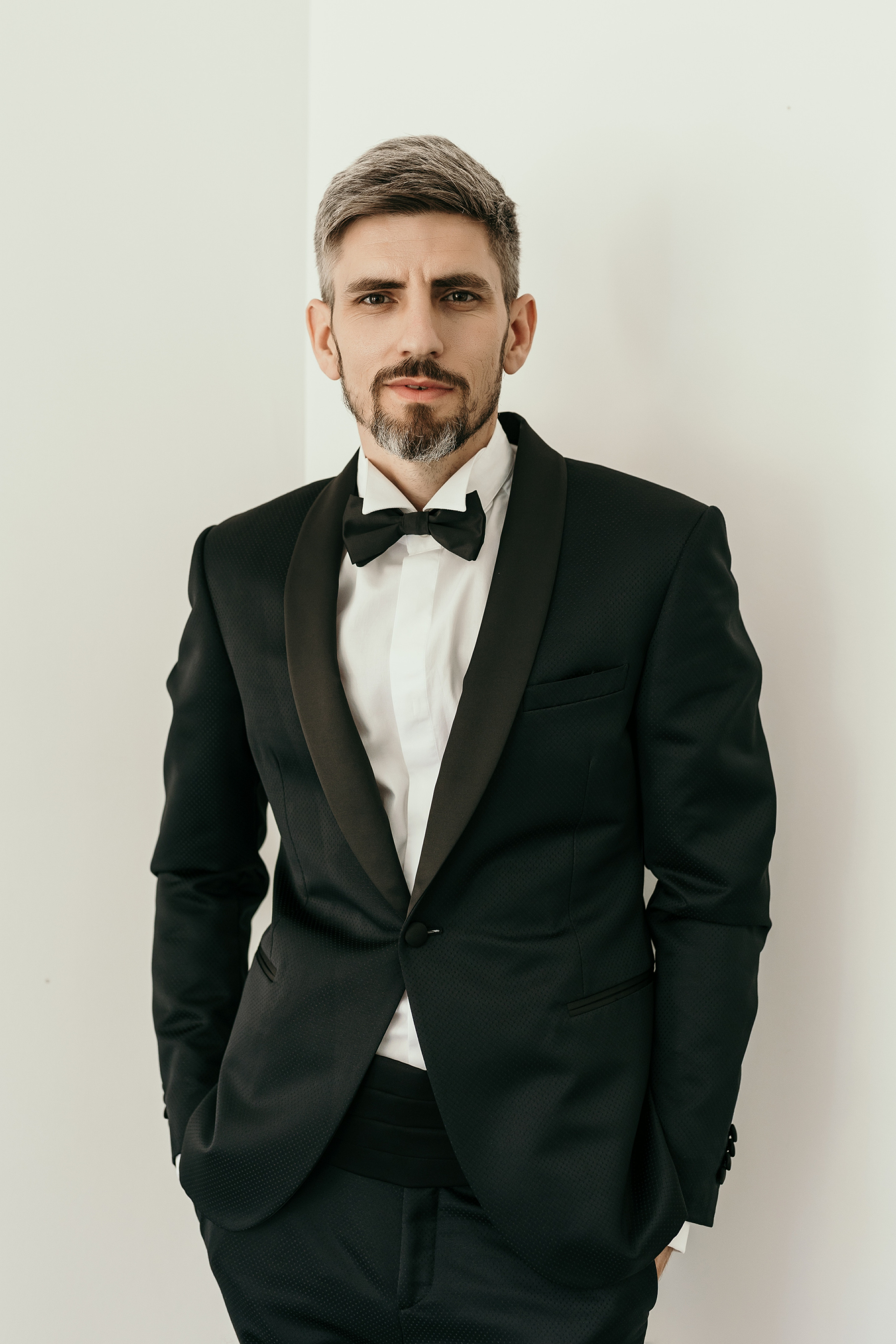 Ruslan & Irina Location: Villa Foleia, Milano