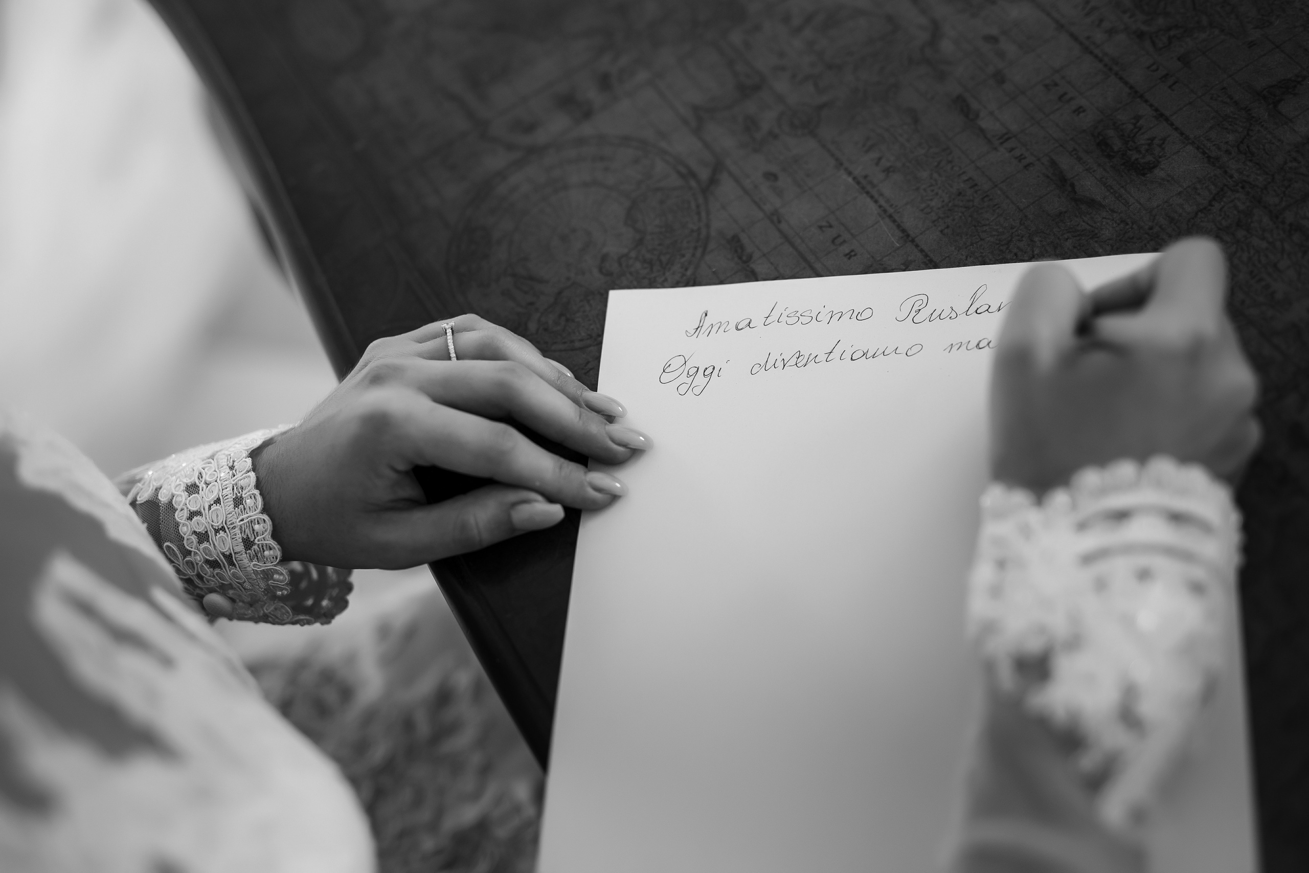 Ruslan & Irina Location: Villa Foleia, Milano