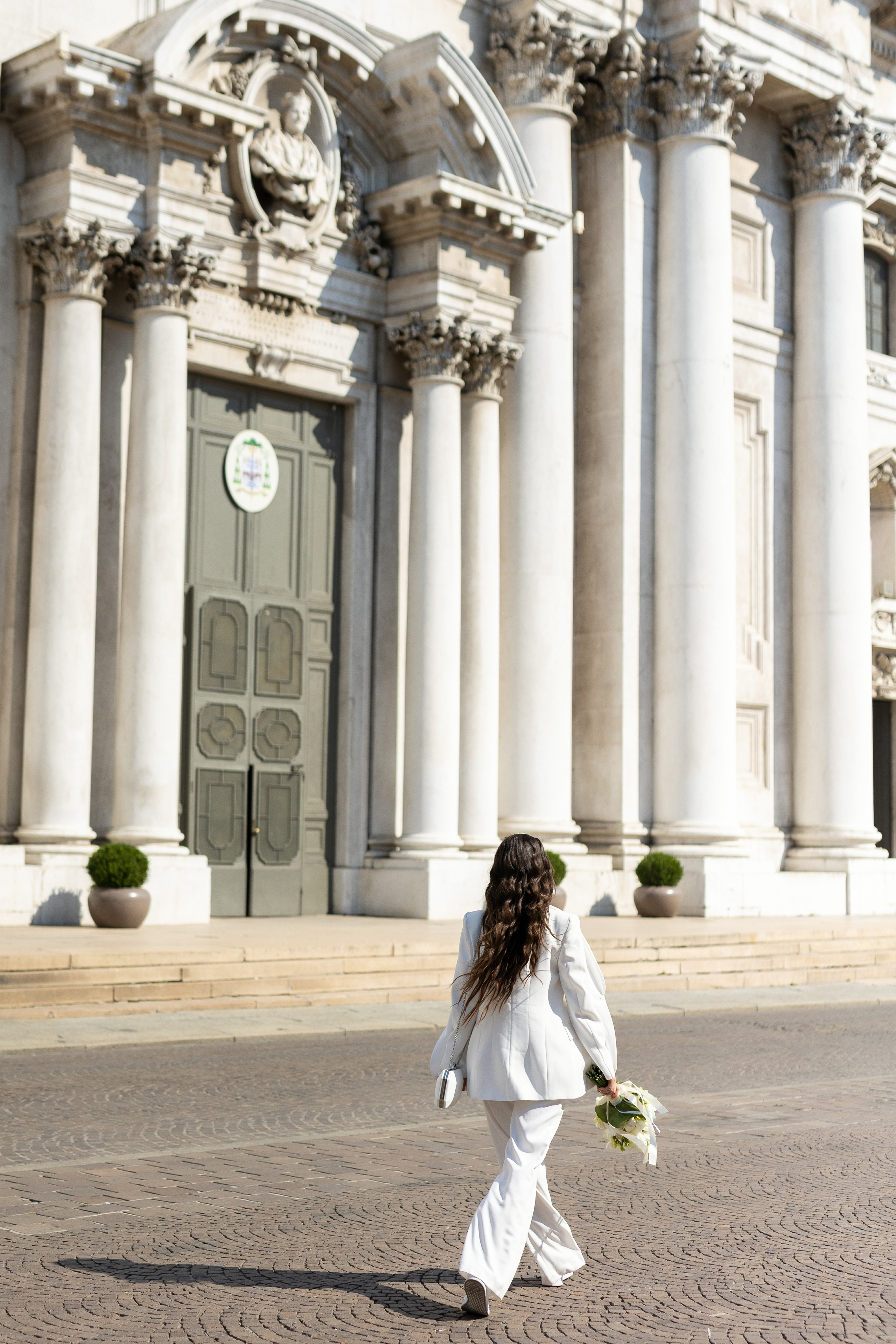 Ruslan & Irina Location: Villa Foleia, Milano