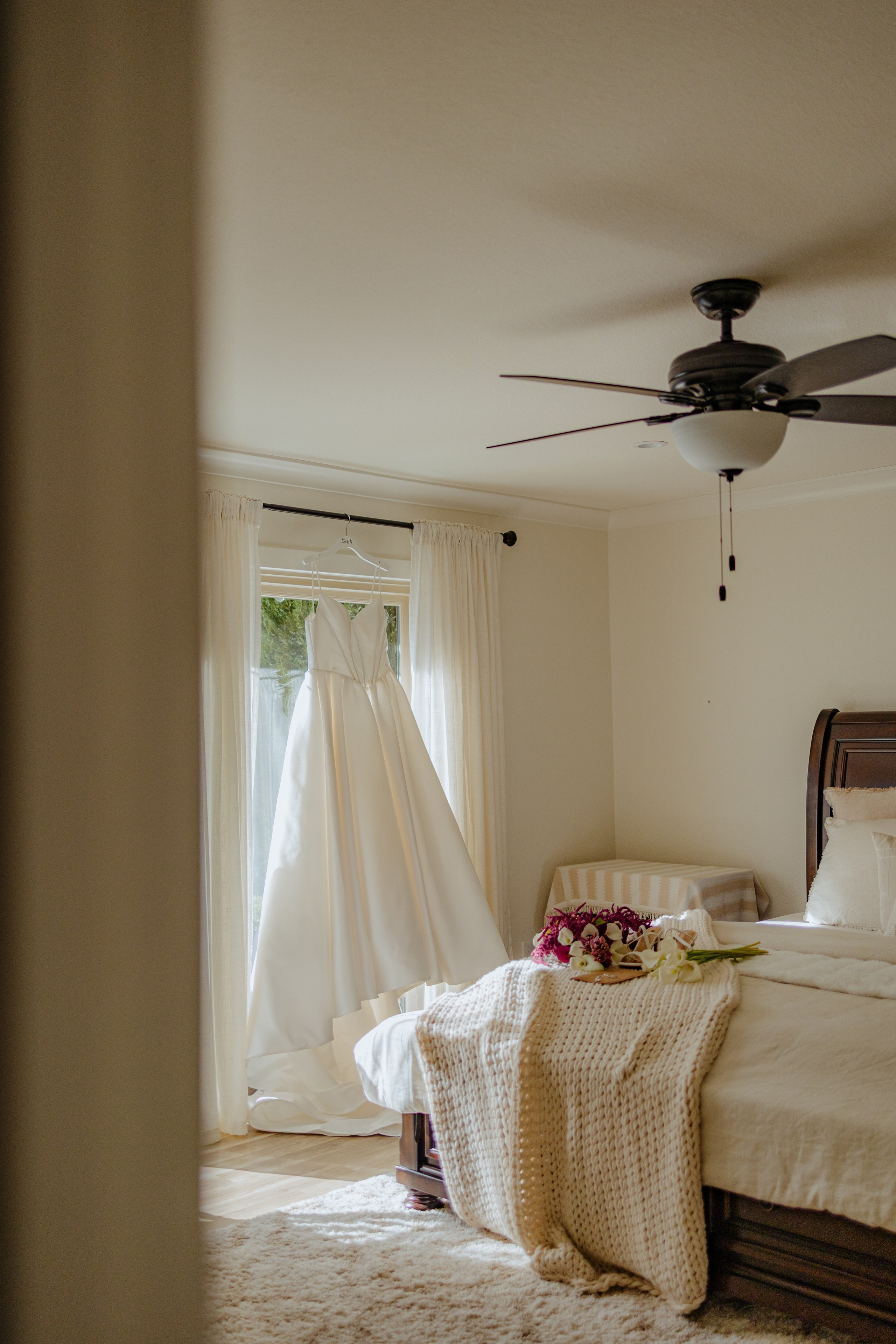 Vanessa Bridal Prep| Sacramento Wedding Photographer. Wedding Photography & Videography San Francisco, Sacramento