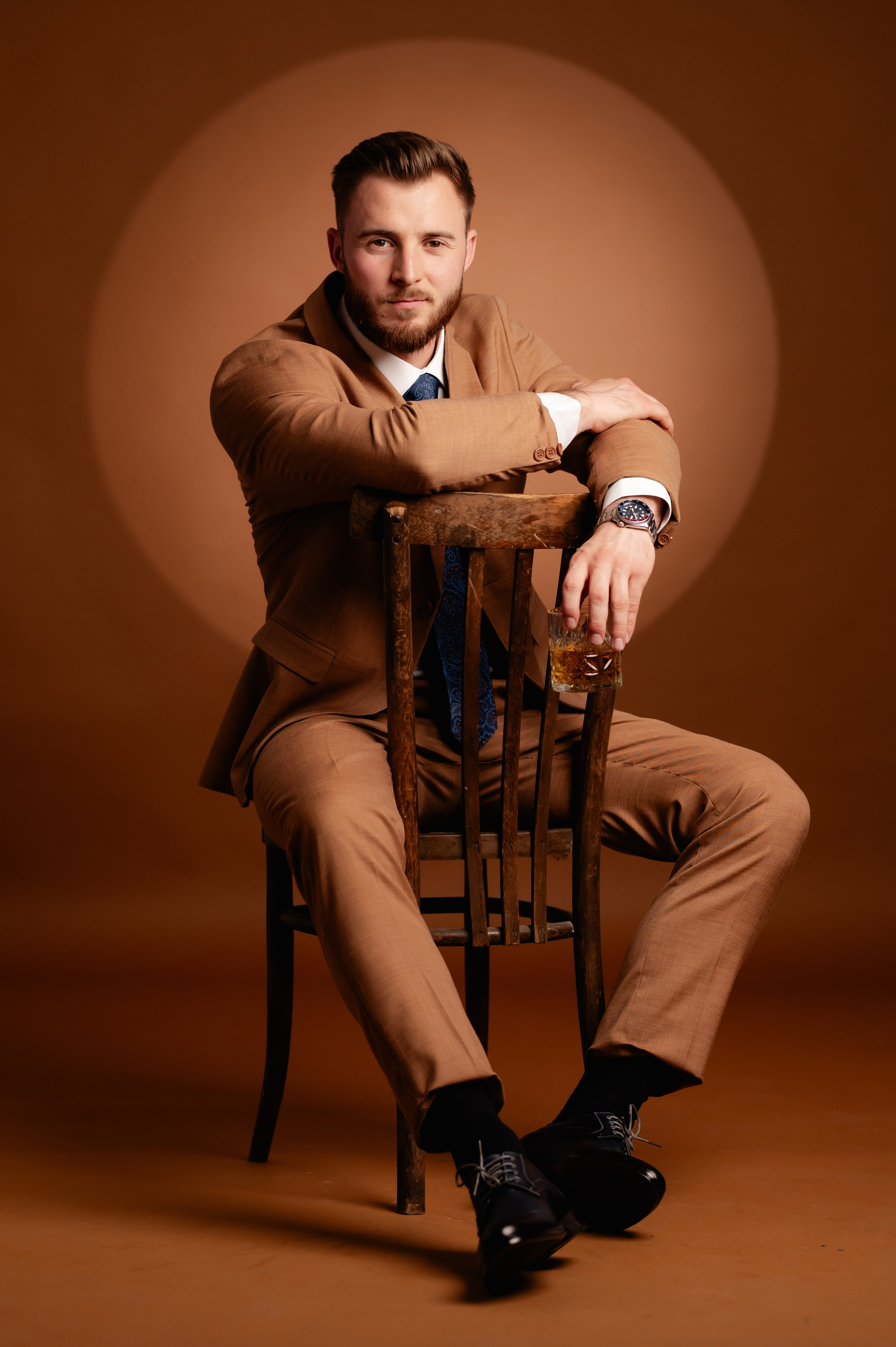 Mihai. Andrei Samuel – Fotograf București | Evenimente, Studio, Imobiliare, Produs