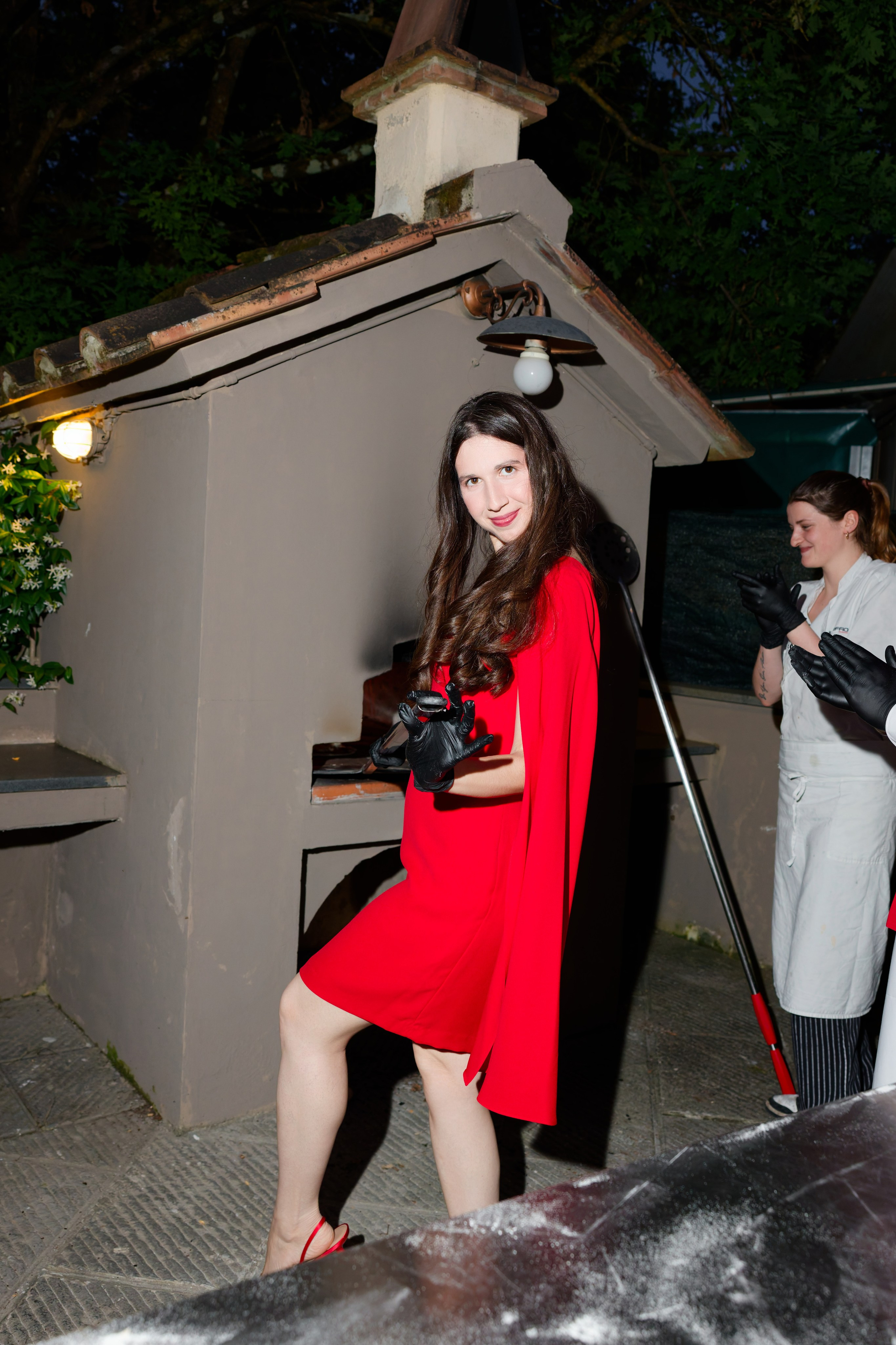 Pizza Party at Tenuta Massini, Florence, Italy. Destination Wedding Photographer — Nikita Burtsev