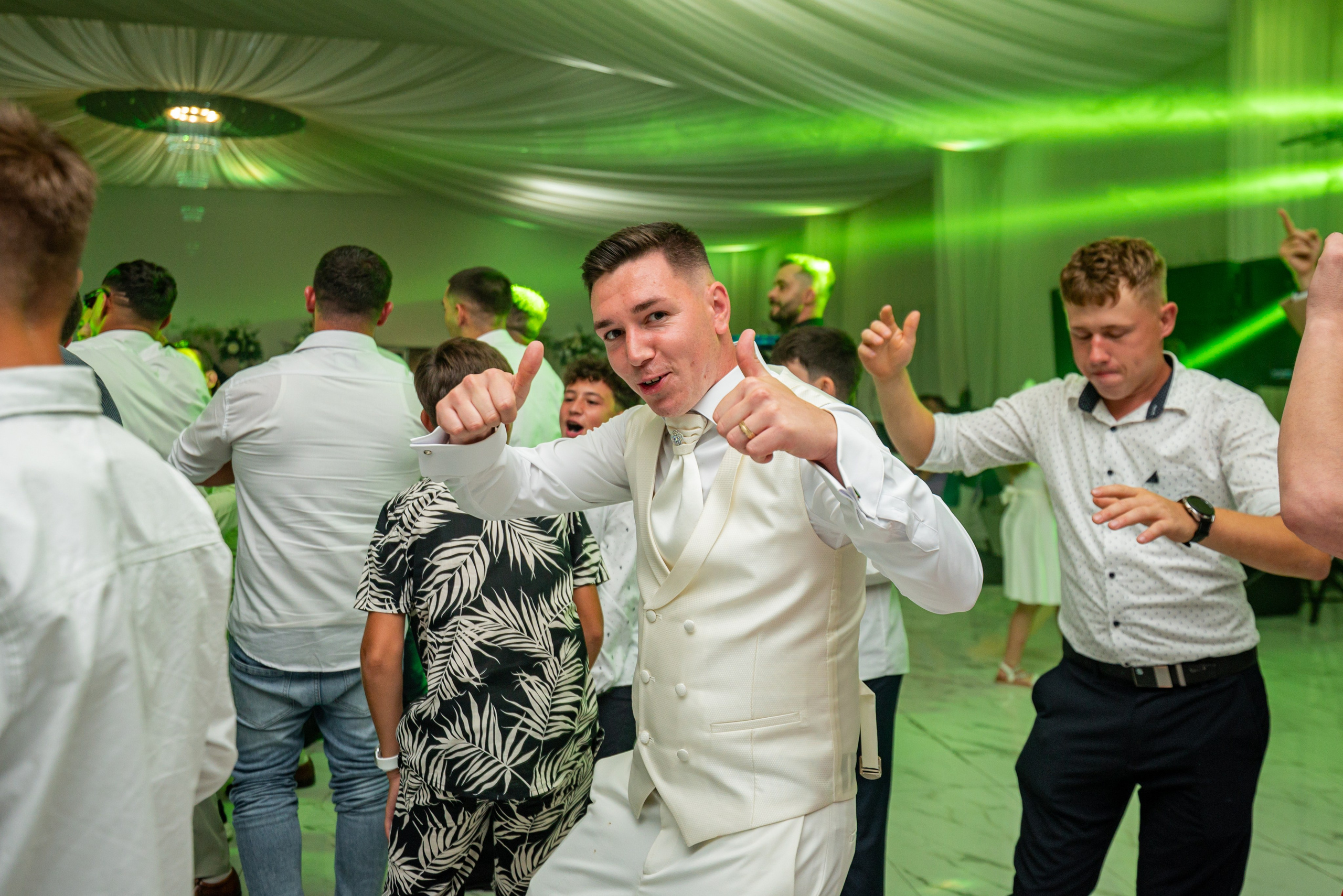 Adrian & Georgiana. EdyArts | Fotograf de Nuntă