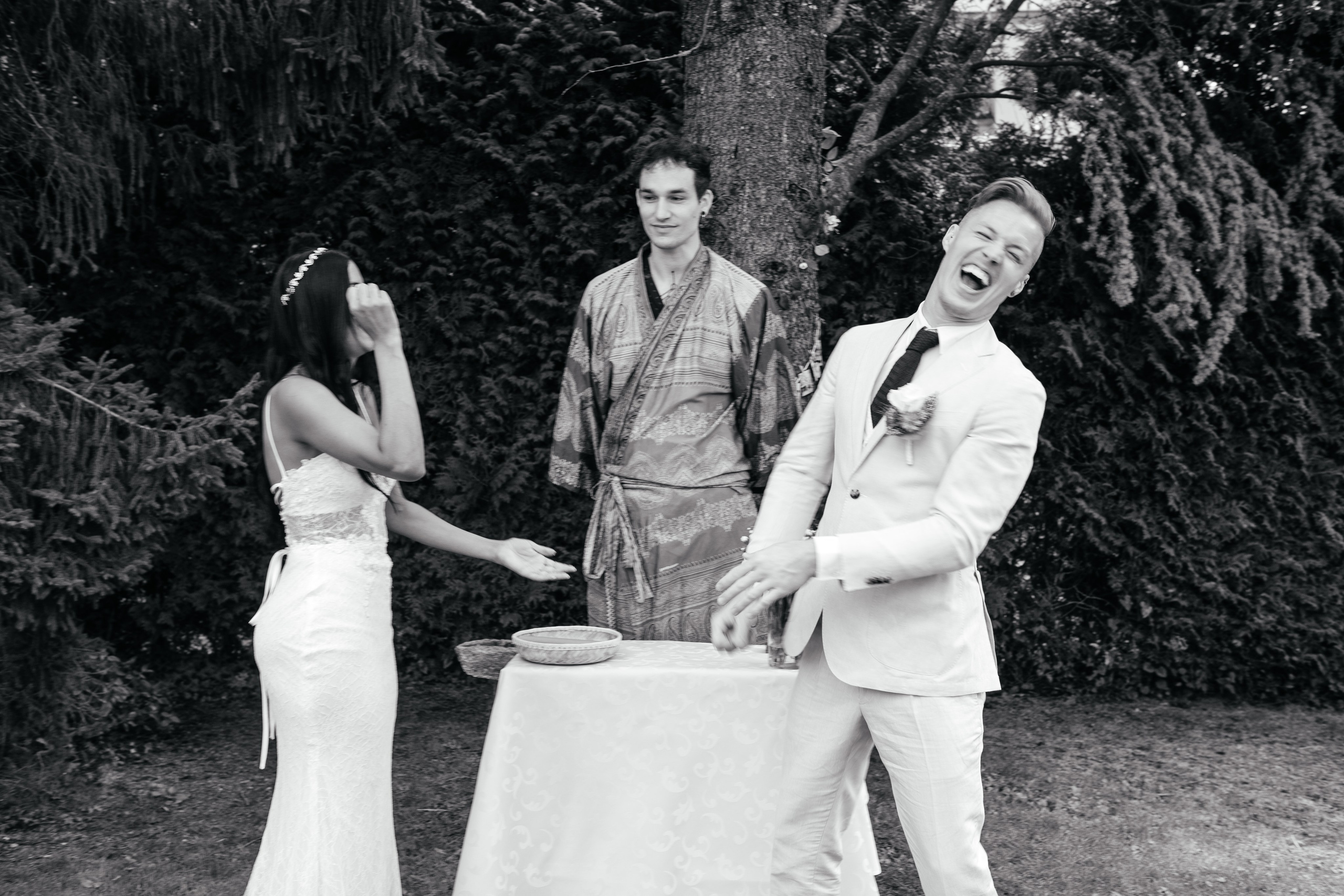 KAIANE & BENJAMIN Meilen, Switzerland. I am Elena Altendorfer. Wedding photographer in Zurich and Switzerland