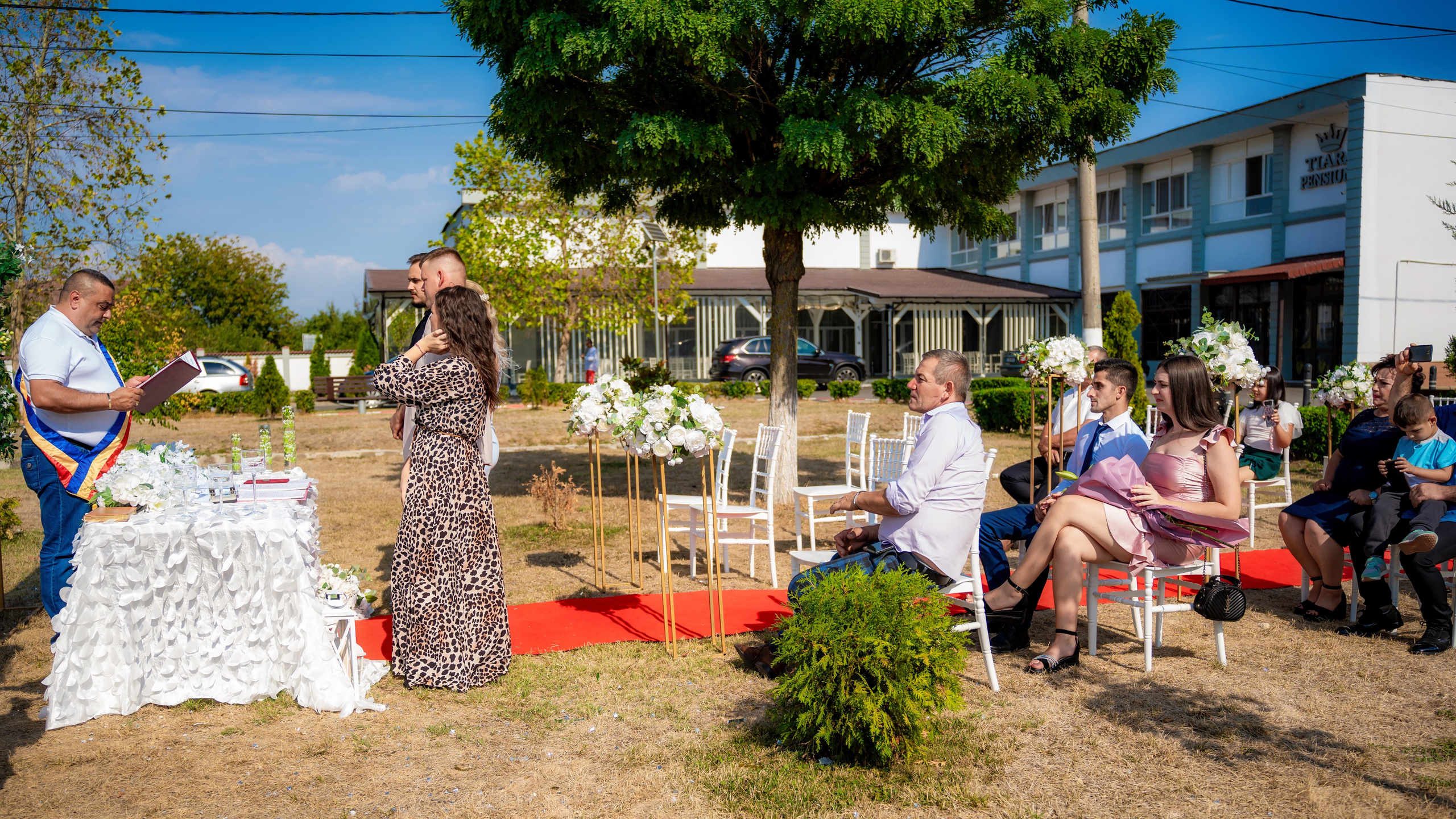 Fotografii de Nunta Artistice – Ionut Tantan Foto & Film. TANTAN IONUT FOTO & FILM