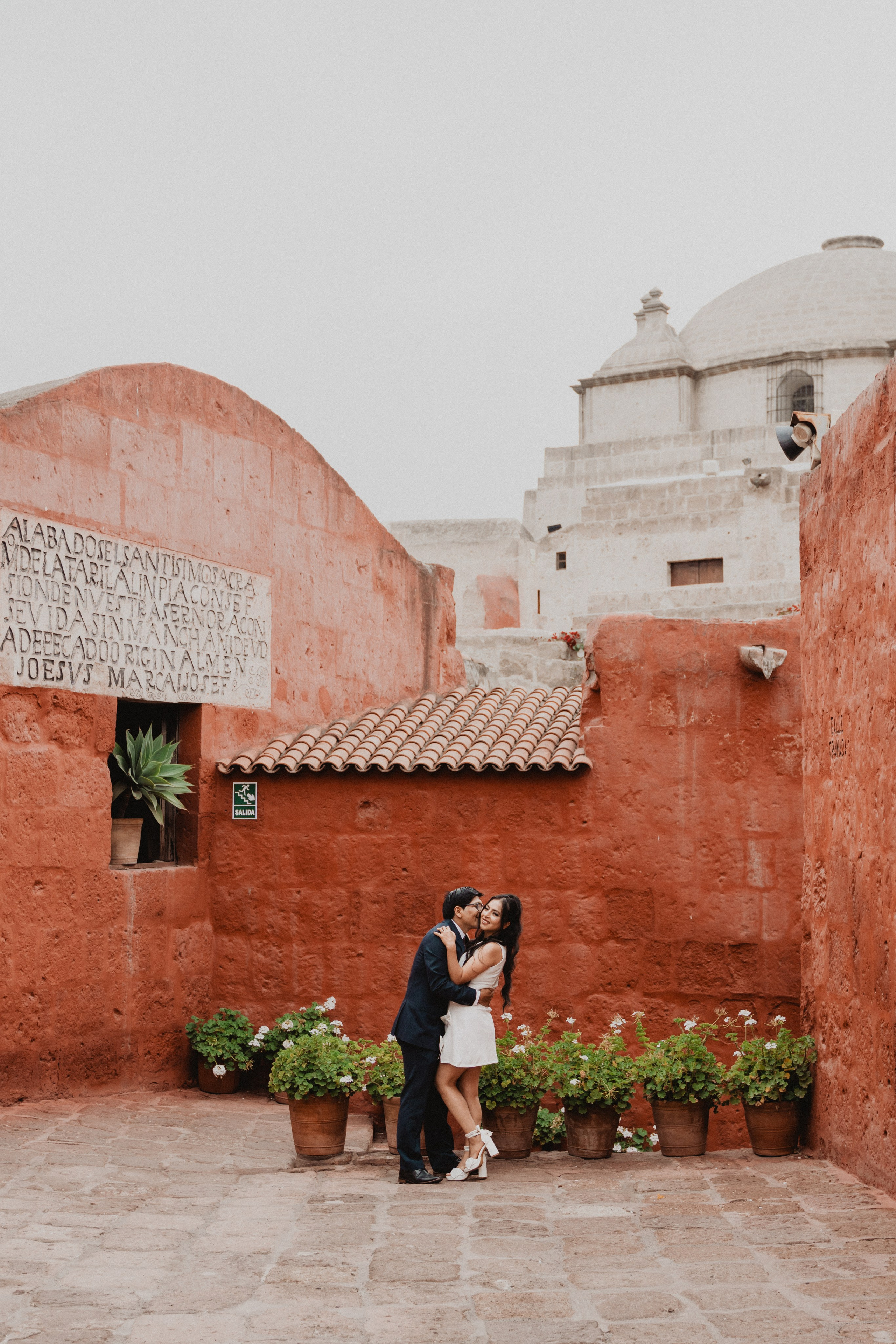 FERNANDO + MARIBEL | BODA RELIGIOSA. Studio KVTA | Fotografía y Video de Bodas en Arequipa