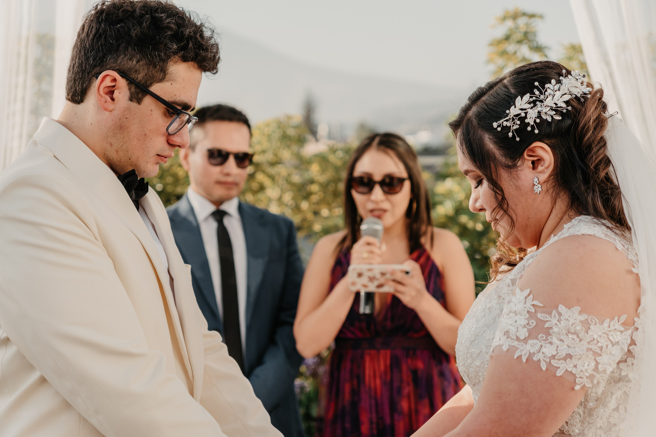 VANIA + LUIS BODA CIVIL. Studio KVTA | Fotografía y Video de Bodas en Arequipa