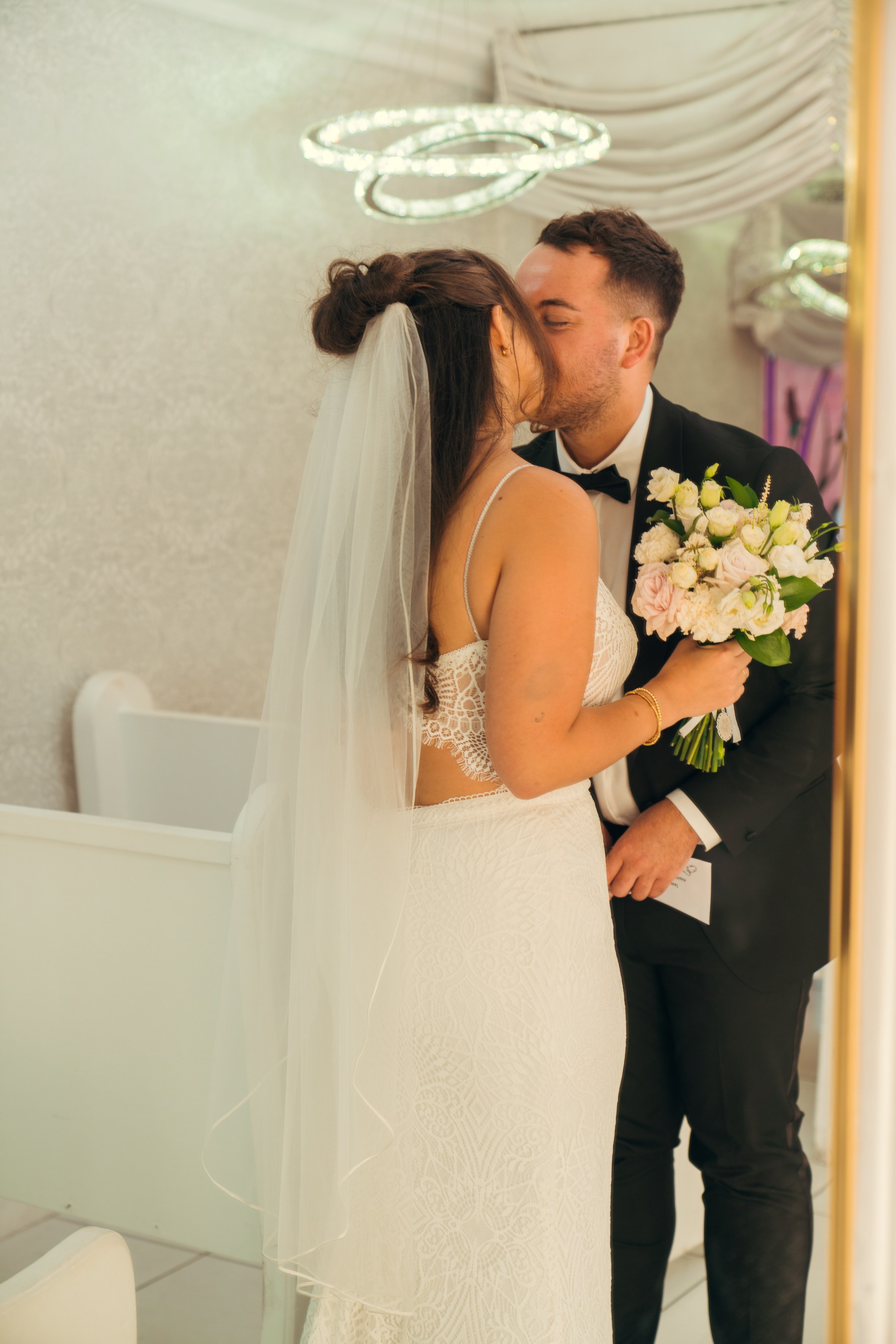 Georgia&Kyran. Wedding & elopement photographer Viktoriya Kravtsov. Las Vegas