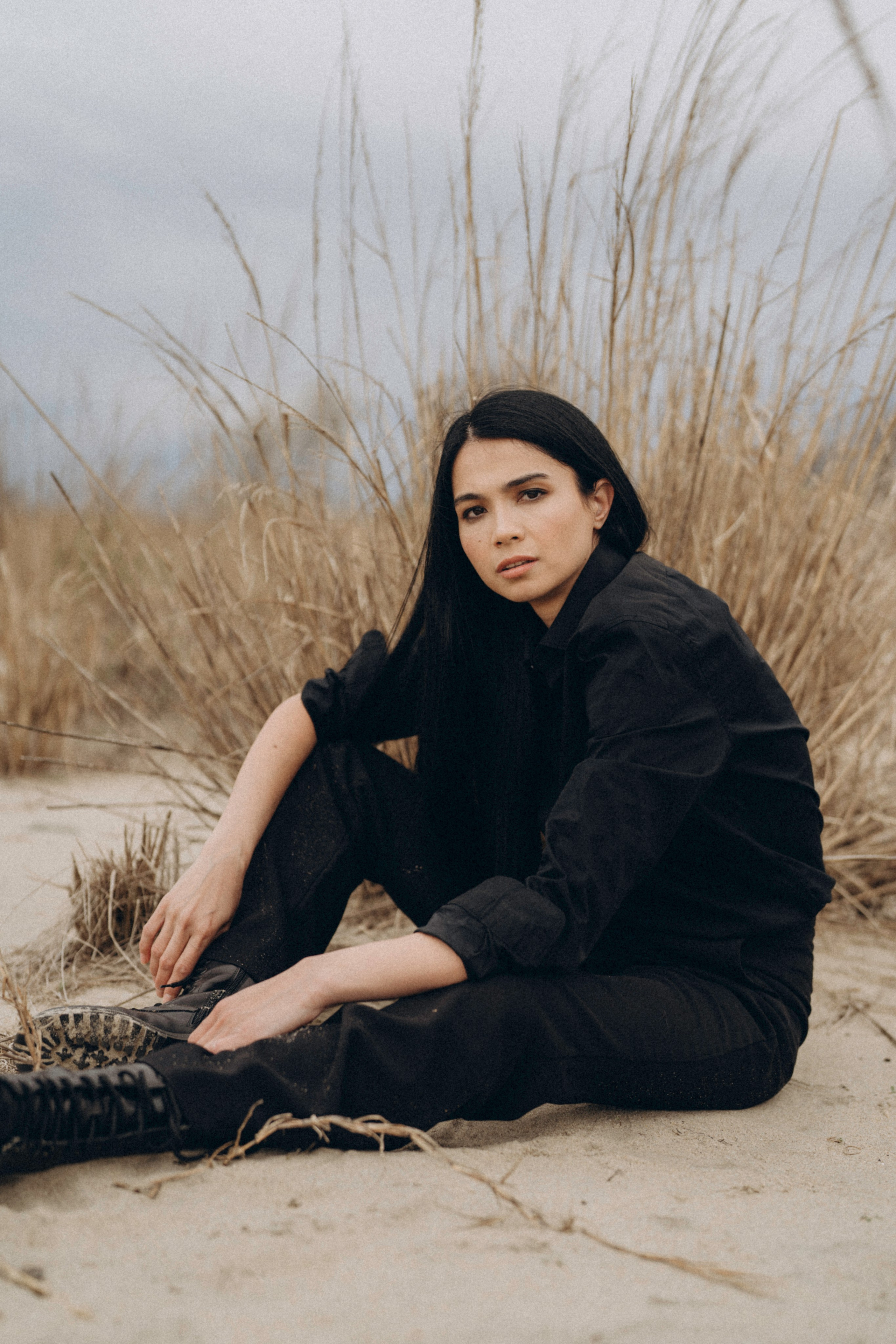 Shirin Beach. Modern maternity photographer in Long Island New York