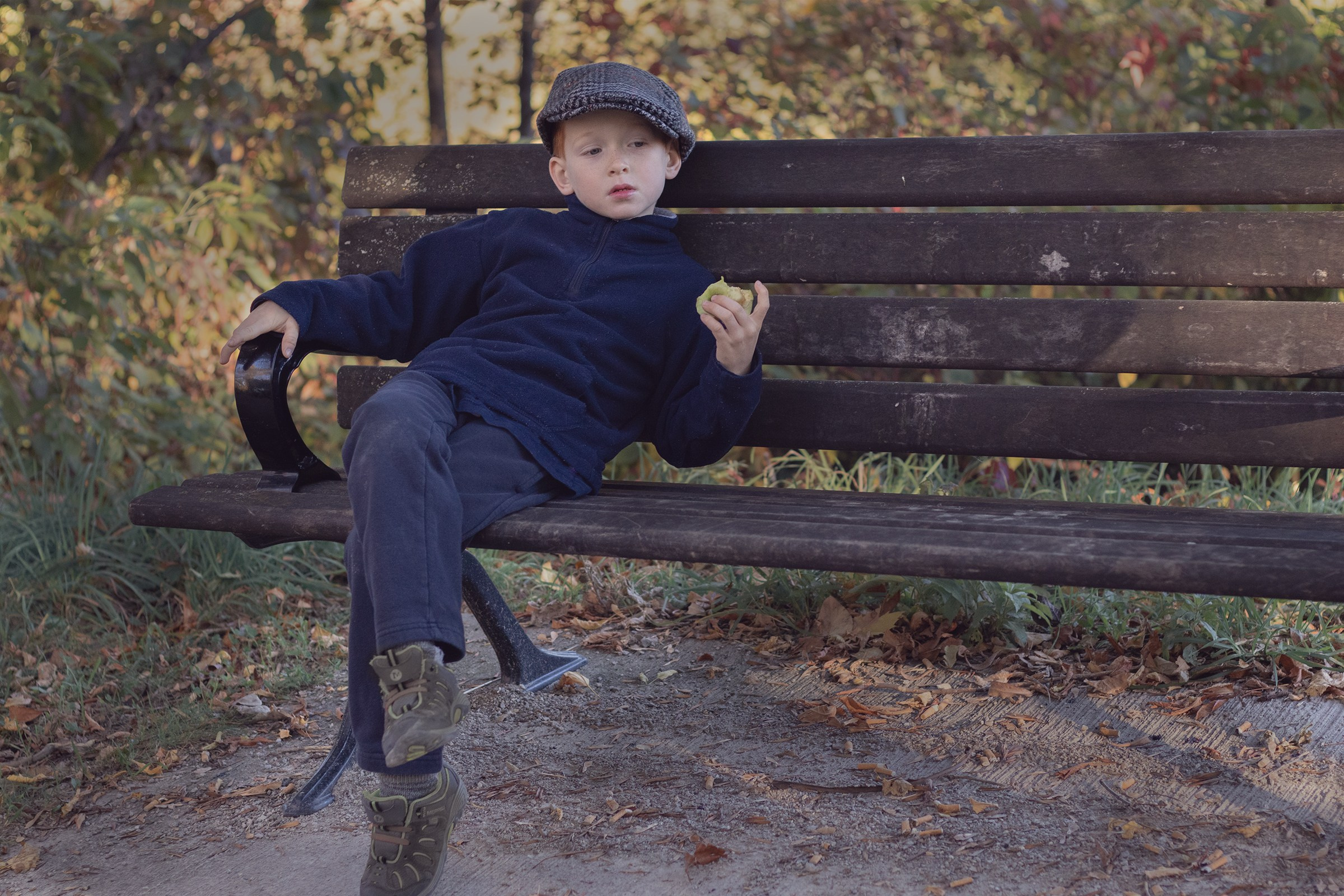 Outdoor photos. Toronto Portrait Photographer Lena Lac