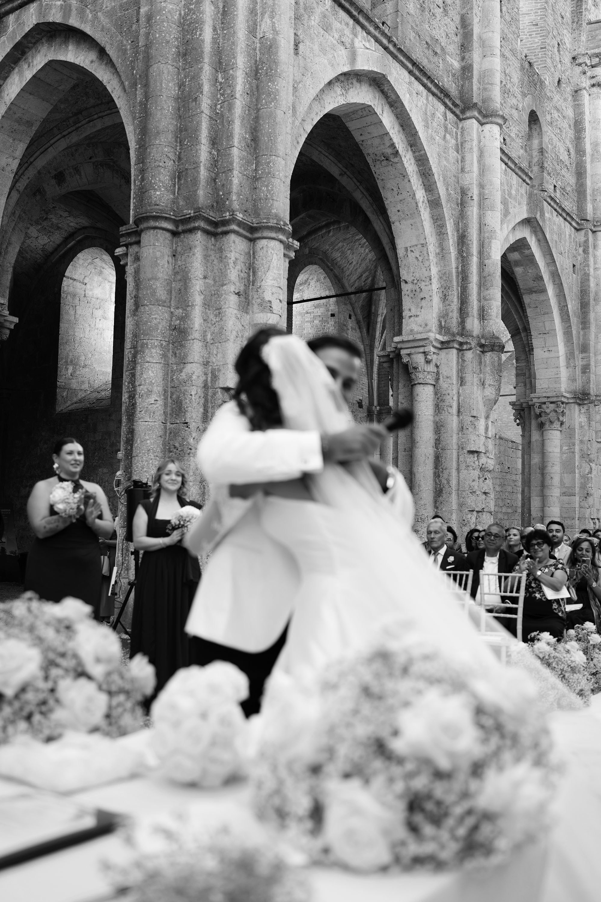 Ginevra and Avi — Abbazia di San Galgano, Tuscany. Destination Wedding Photographers and content creators based in Spain