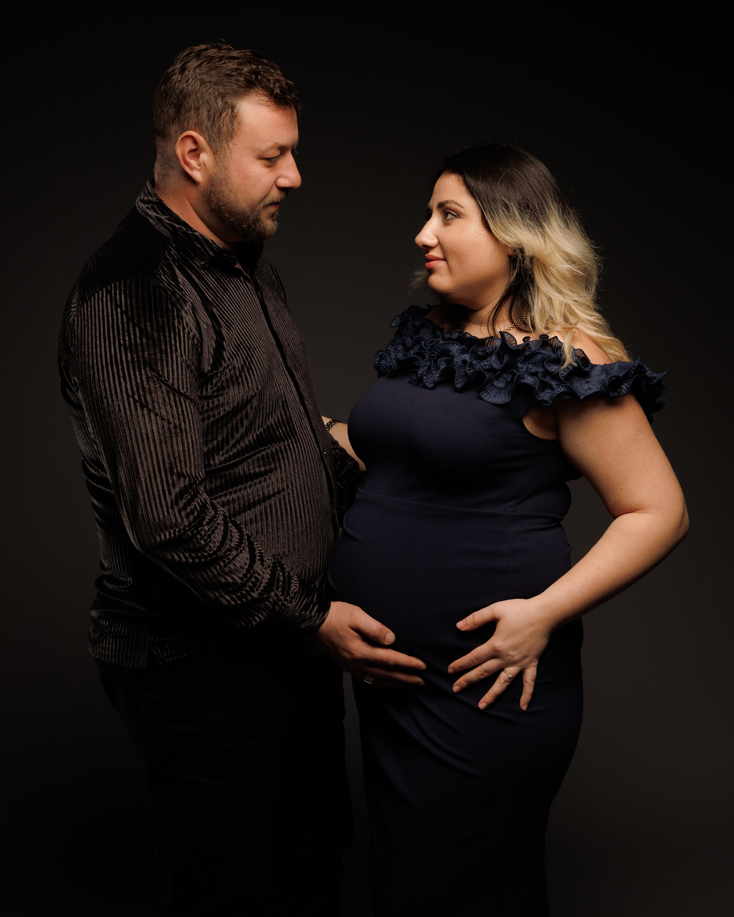 Maternity. Https://valeriubriciuc.com/