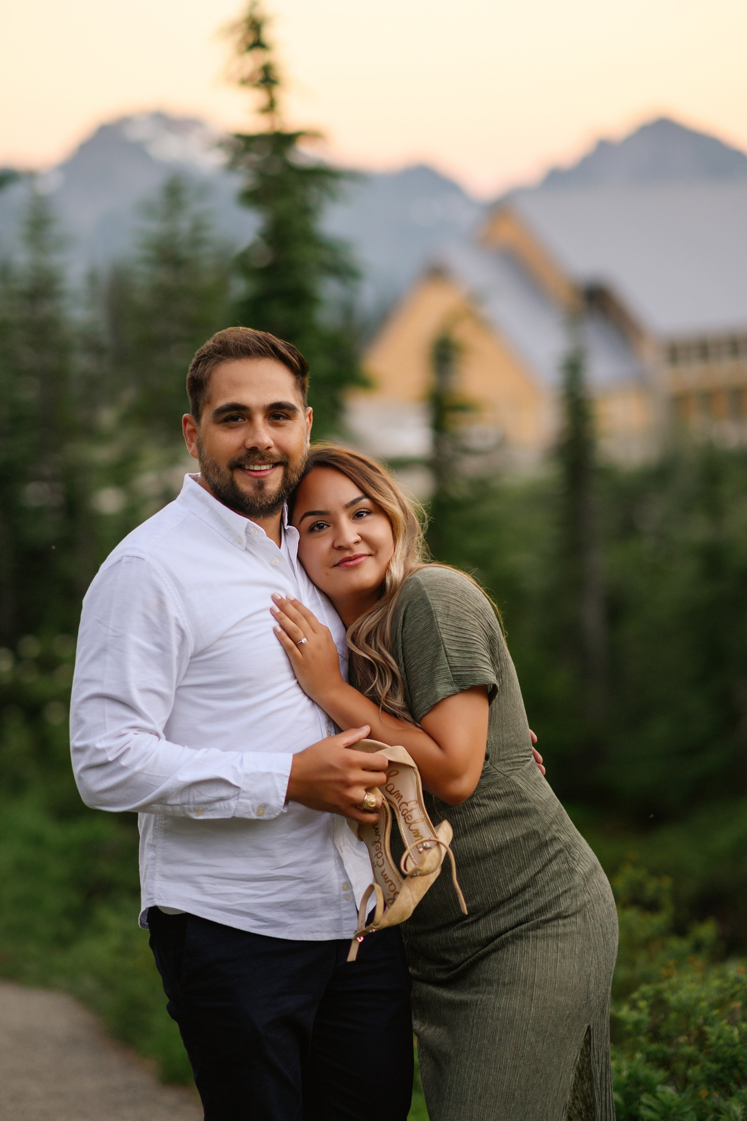 Aracely & Luis. Wedding & family photography in Seattle area. Helen Michelle photographer