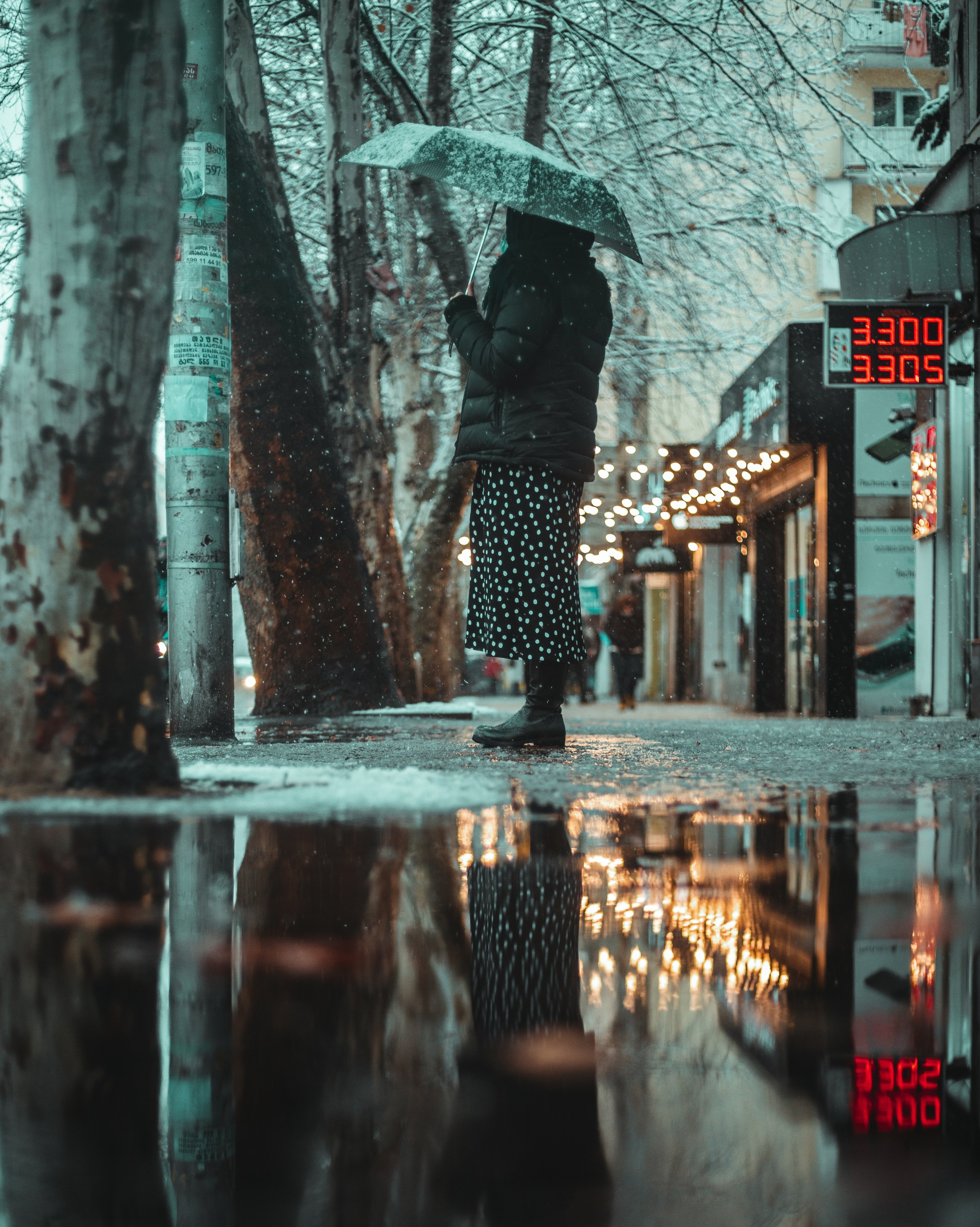 T B I L I S I. Bspander