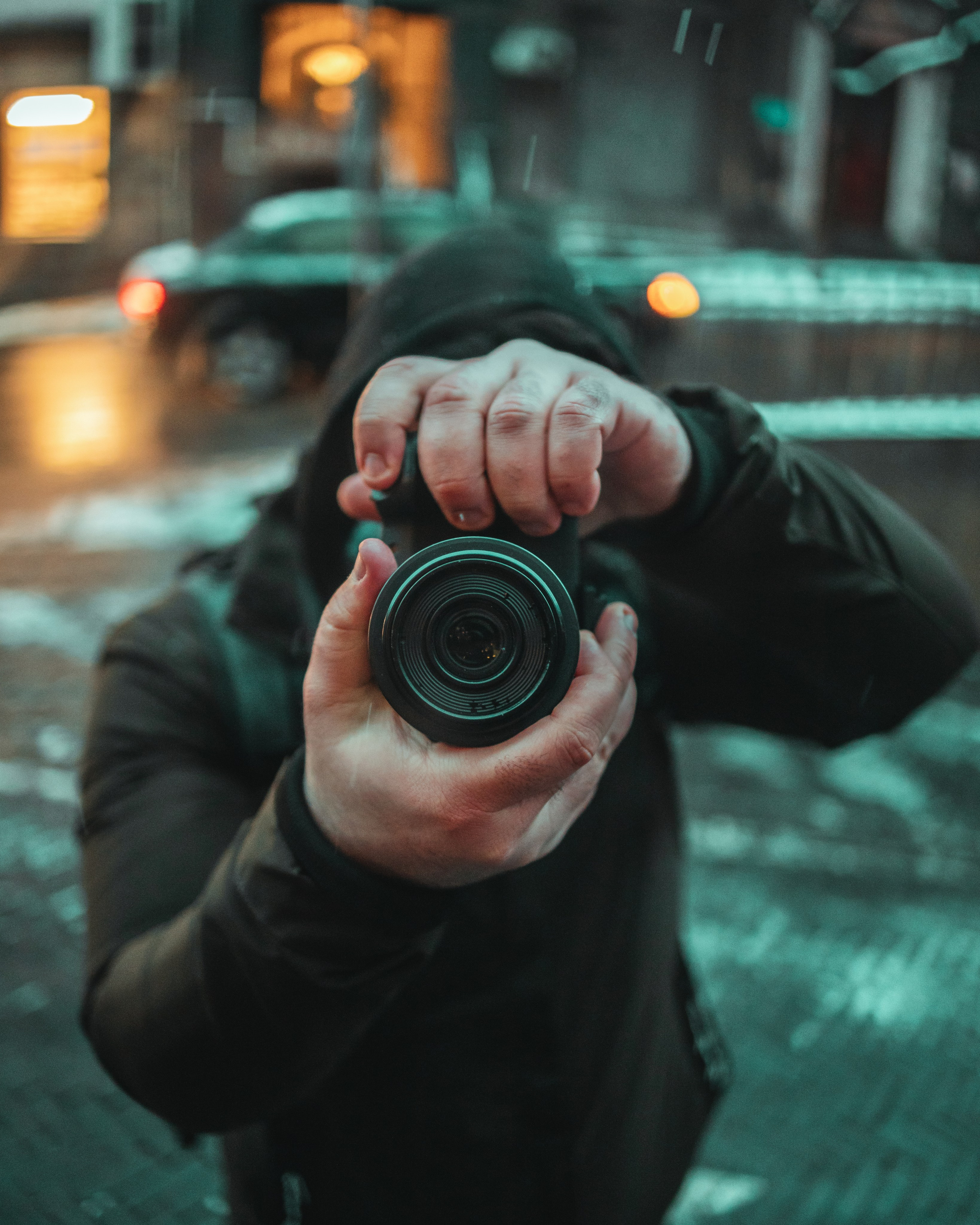 T B I L I S I. Bspander