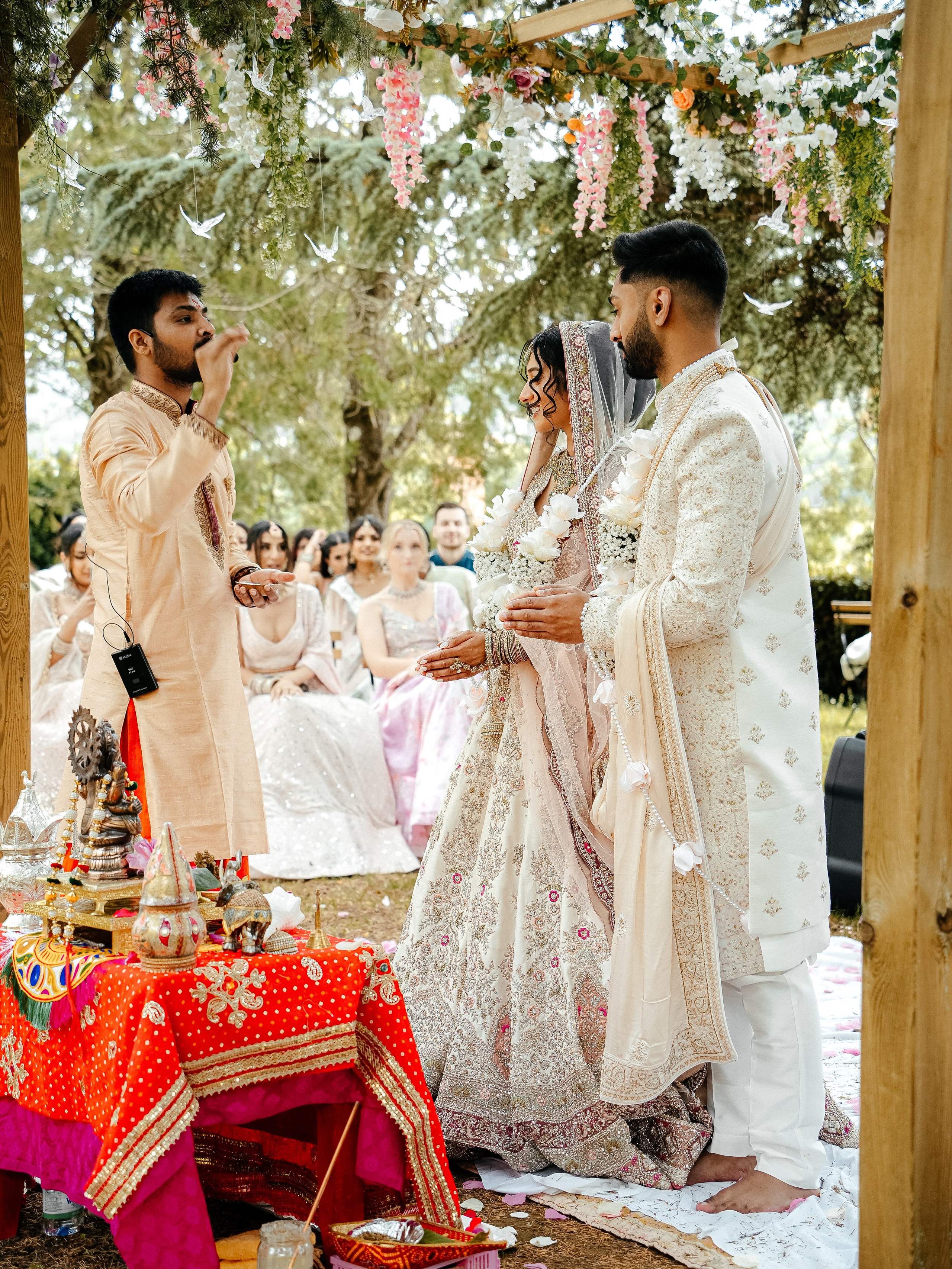 Indian Wedding in Tuscany. Wedding Photographer in Italy