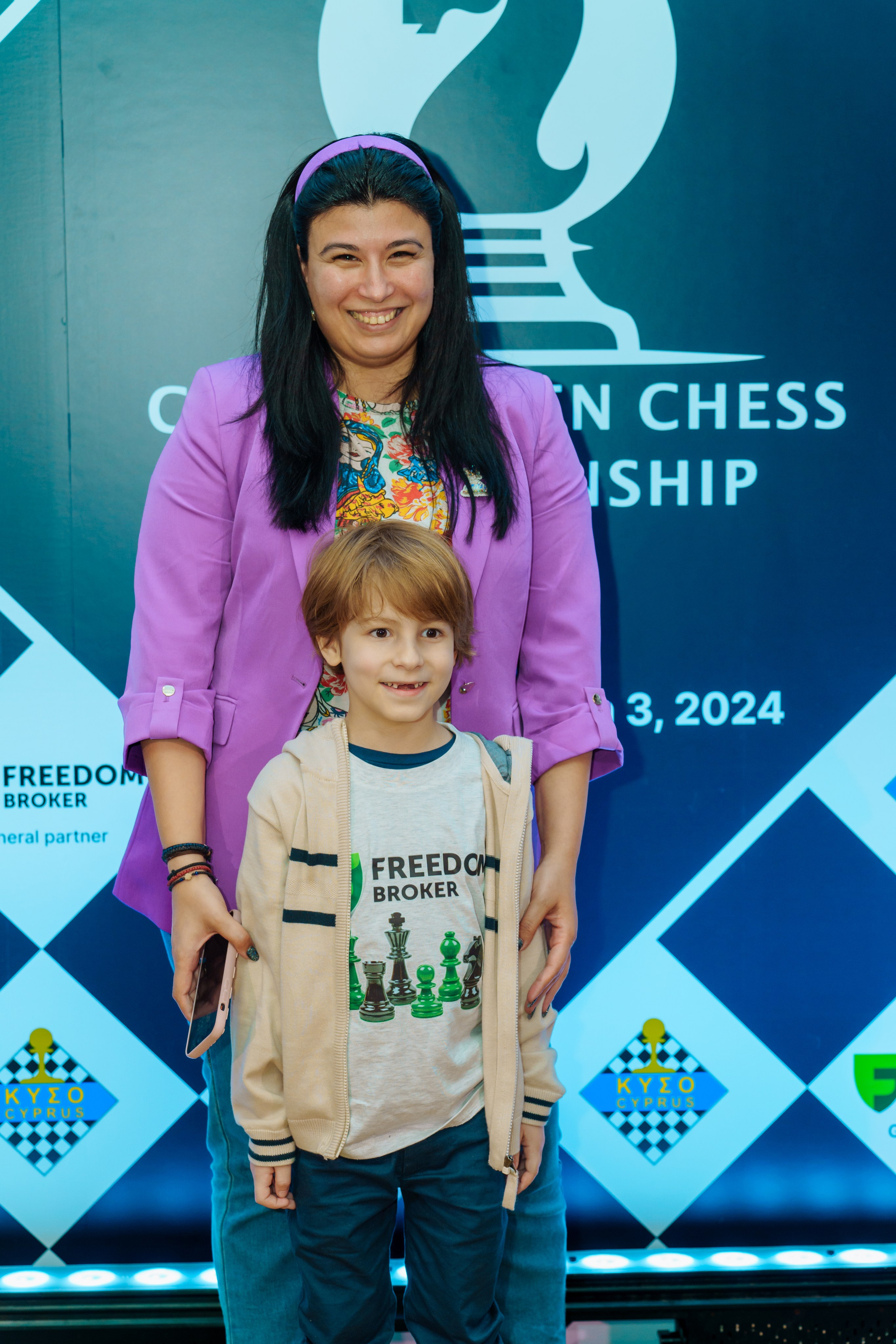 Chess. Photographer in Cyprus