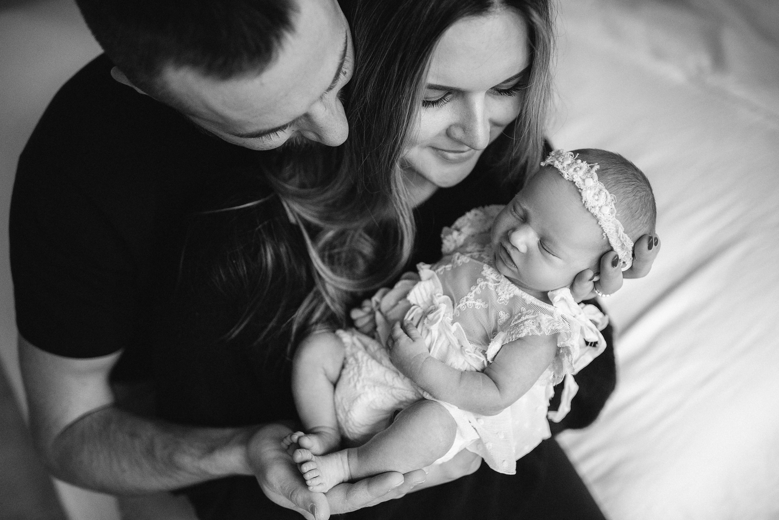 Little flower girl. Newborn, pregnancy, family photographer in New Jersey