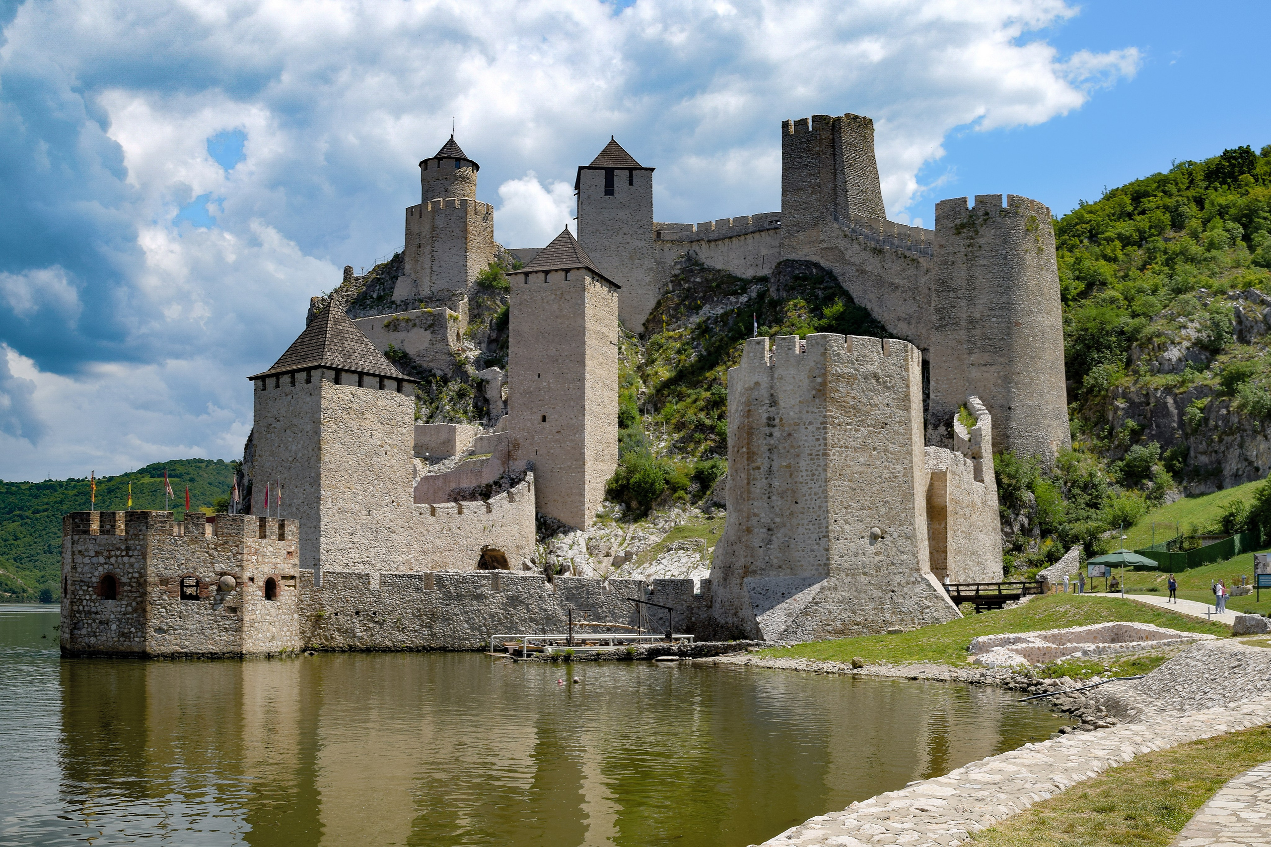 Danube Fairy Tale with Eta Tours with travel photographers. Victoria Fedoseenko. Photographer from Serbia