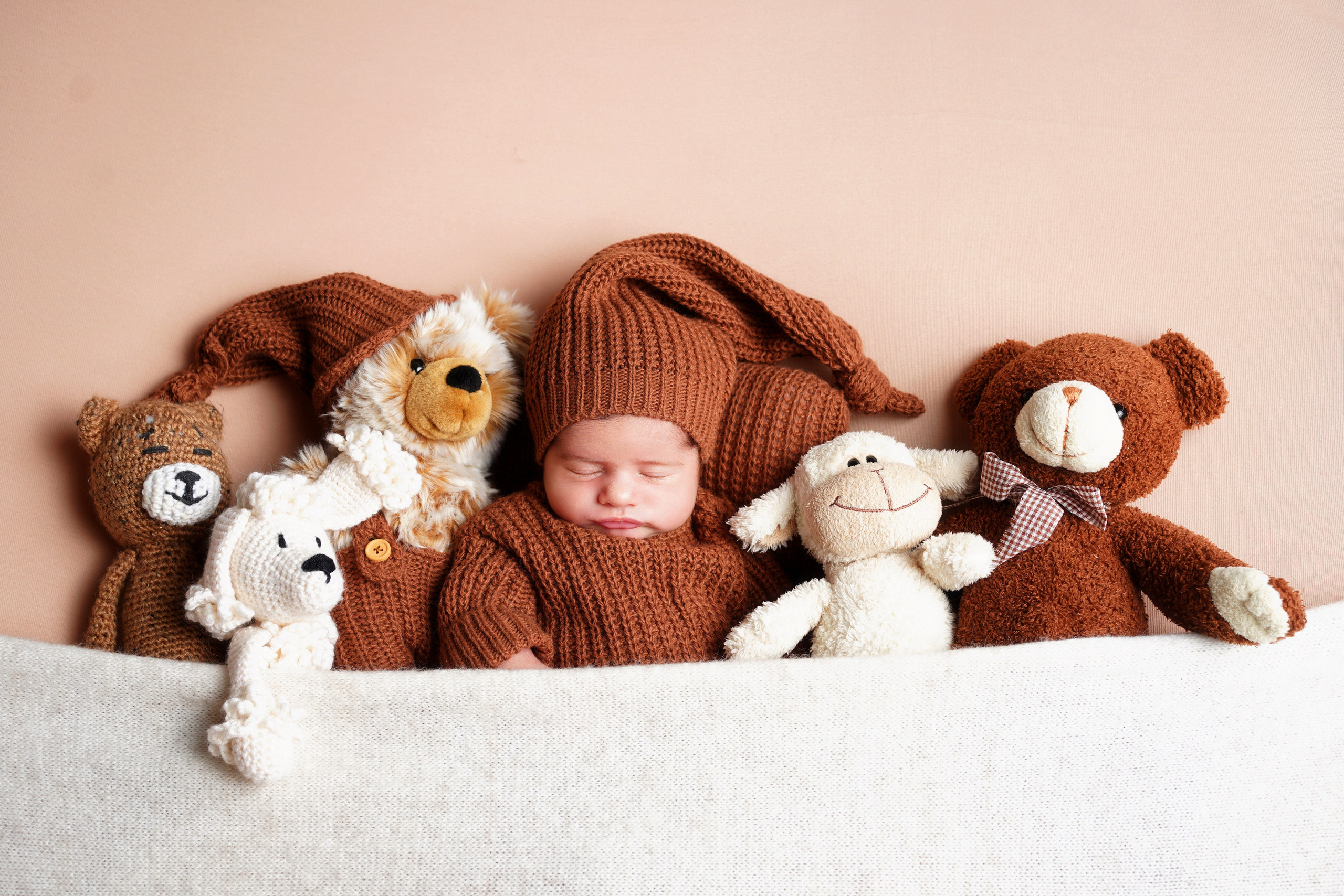 👶🏻. Neugeborenenfotografin und Retoucher in Augsburg Nastassia Schneider
