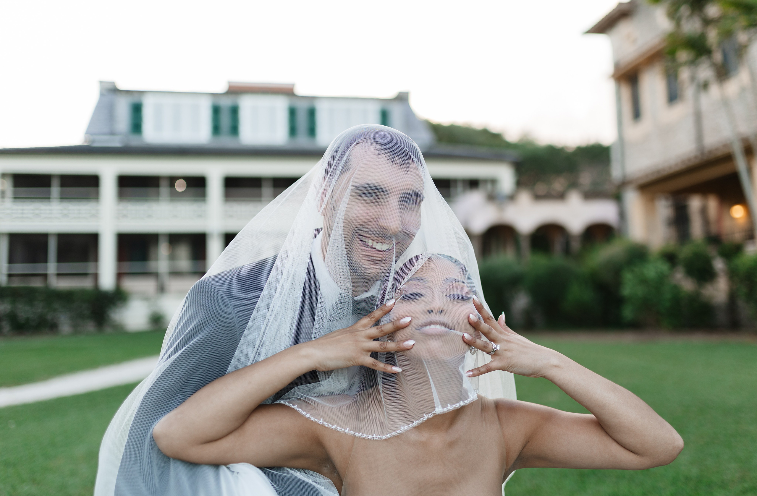 Mariella & Christopher’s Elegant Wedding at Deering Estate. YES I DO PRODUCTION — Wedding photography&videography