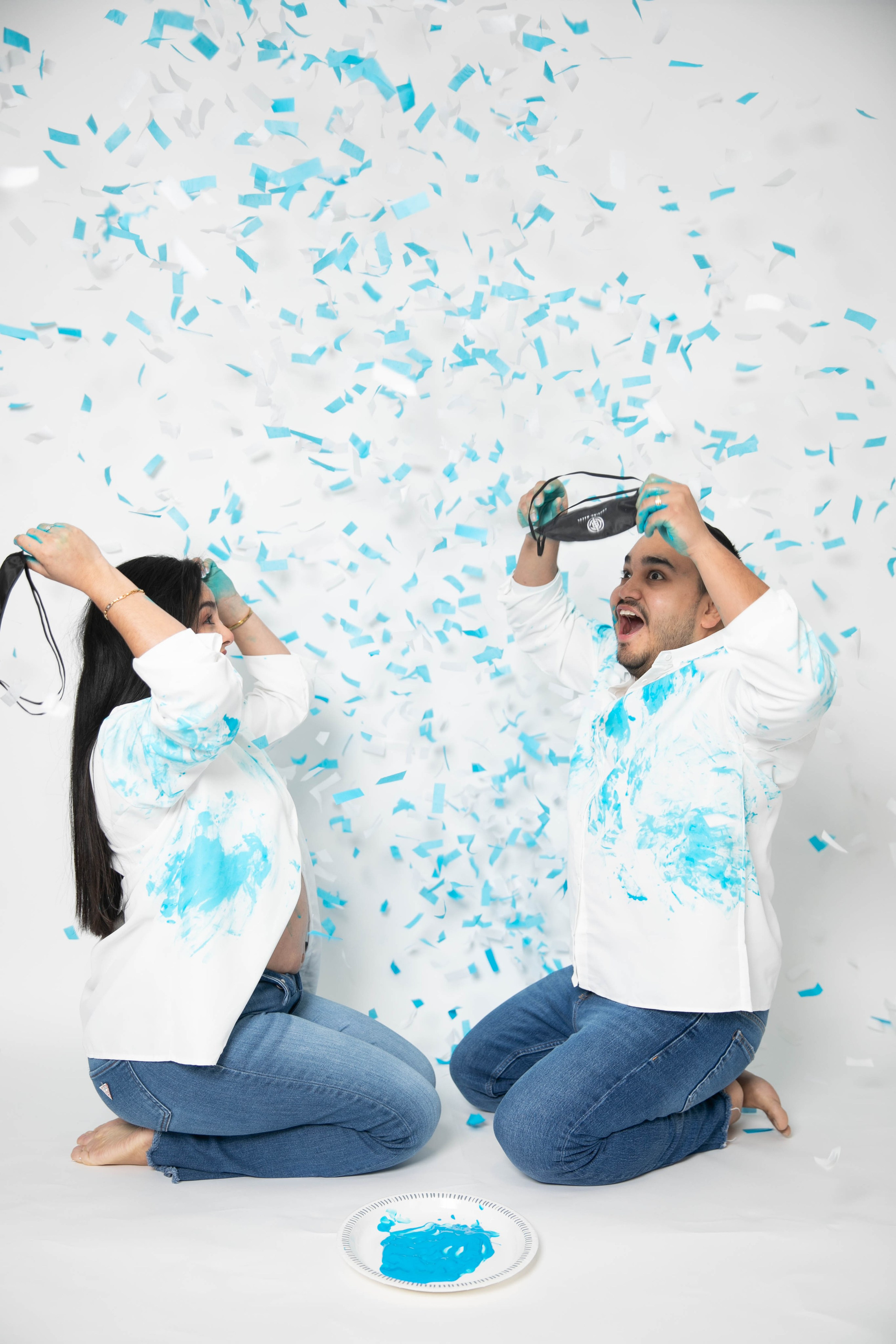 Maternity Photos — Gender Reveal. Ching Li Photography