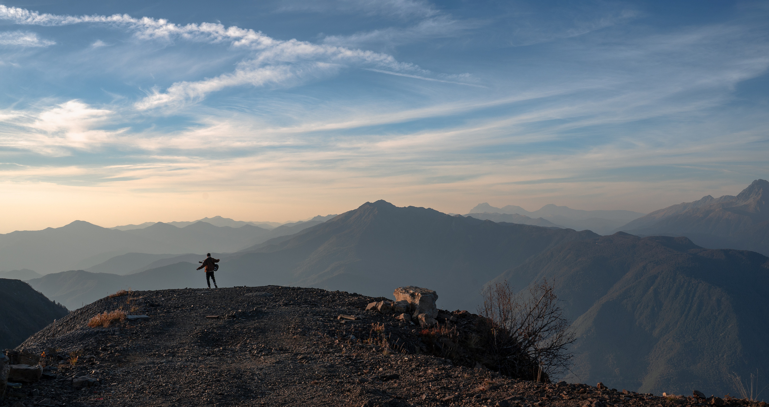 Backstage клипа HENSY & Клава Кока — Костёр (Black Star). Фотограф на Пхукете Илья PERELUDE©