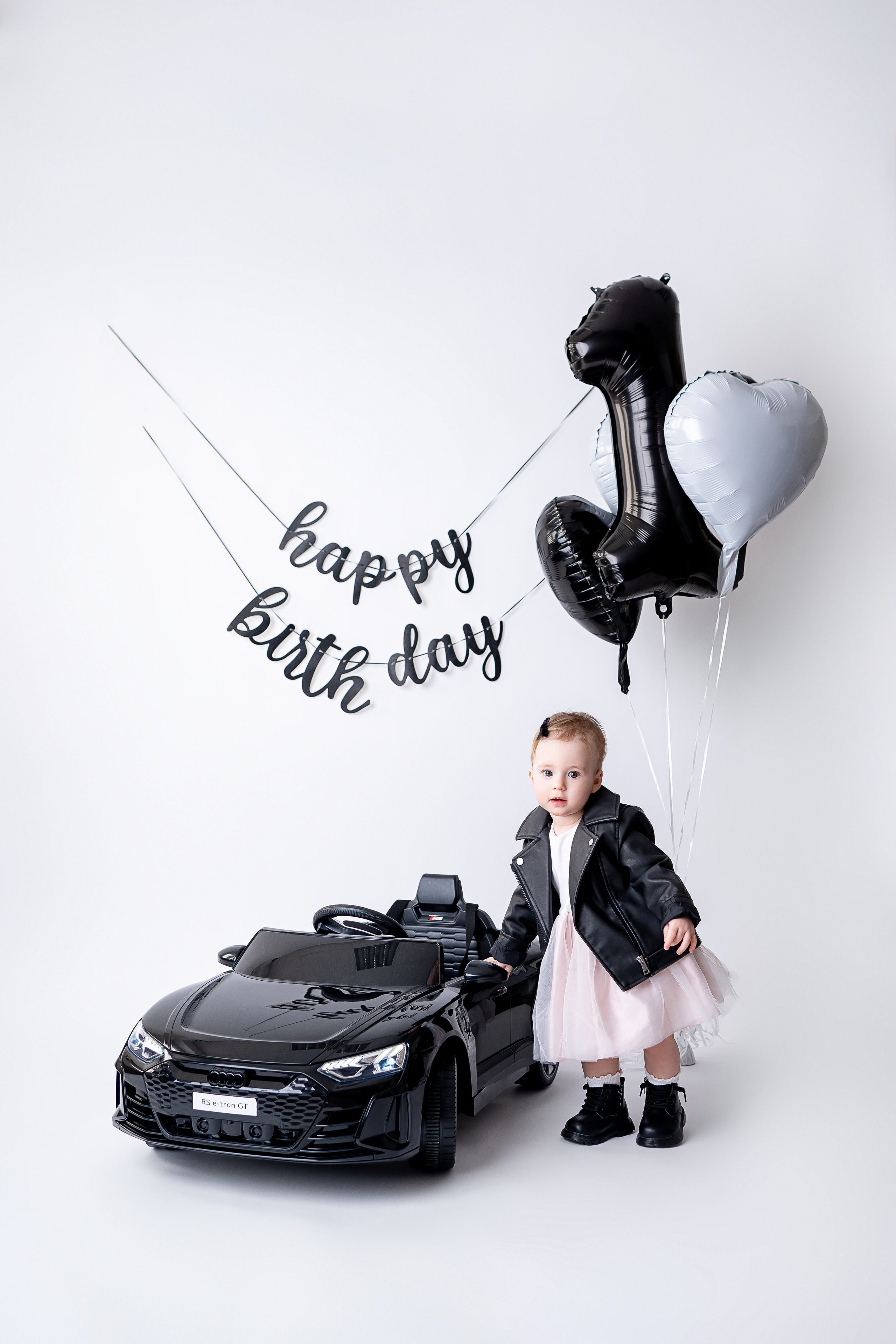 Cake Smash Fotoshooting Berlin – Der erste Geburtstag mit Stil