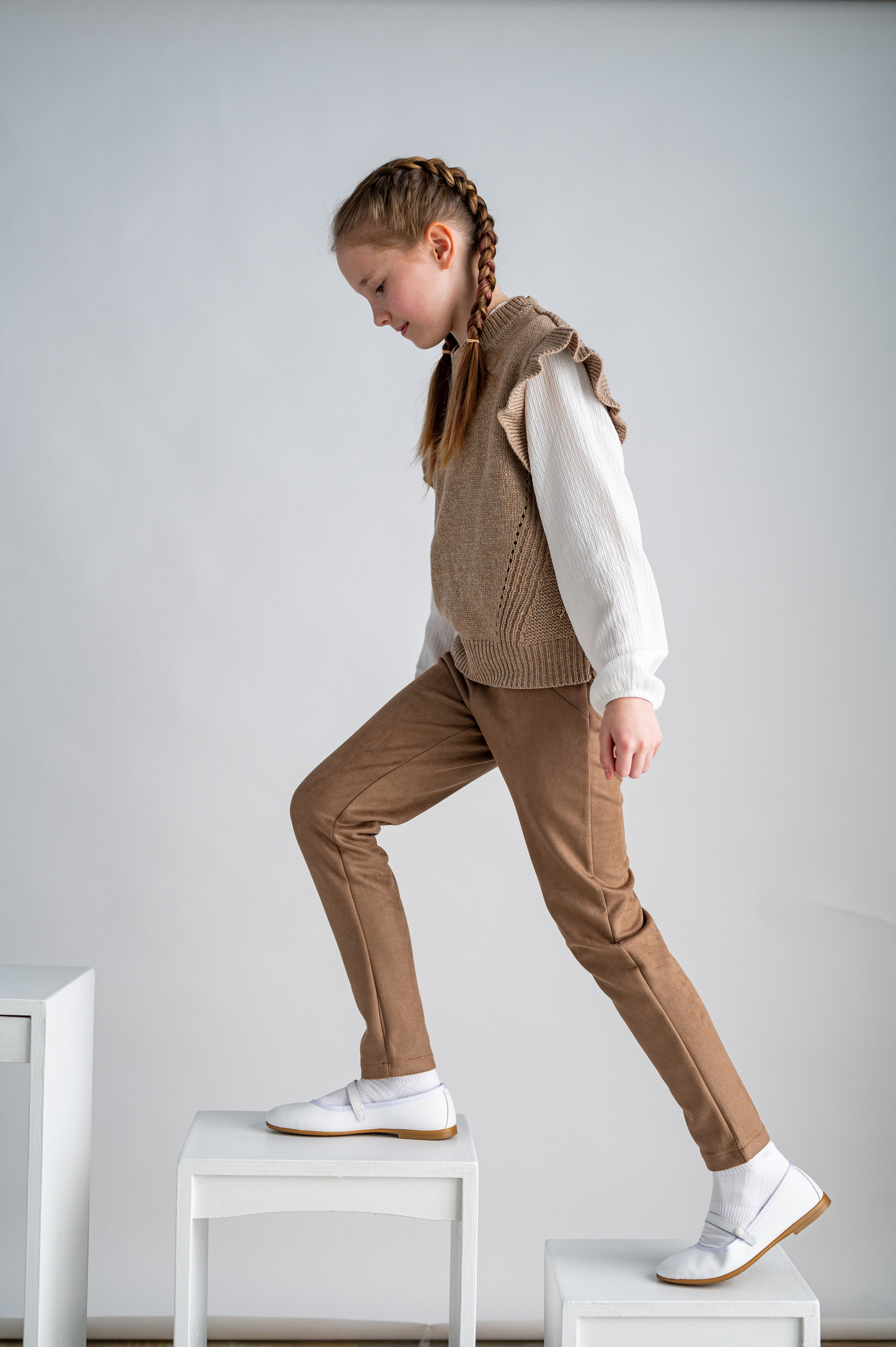 Polina — school yearbook. Photographer Yulia Lushnikova, Based in Valencia