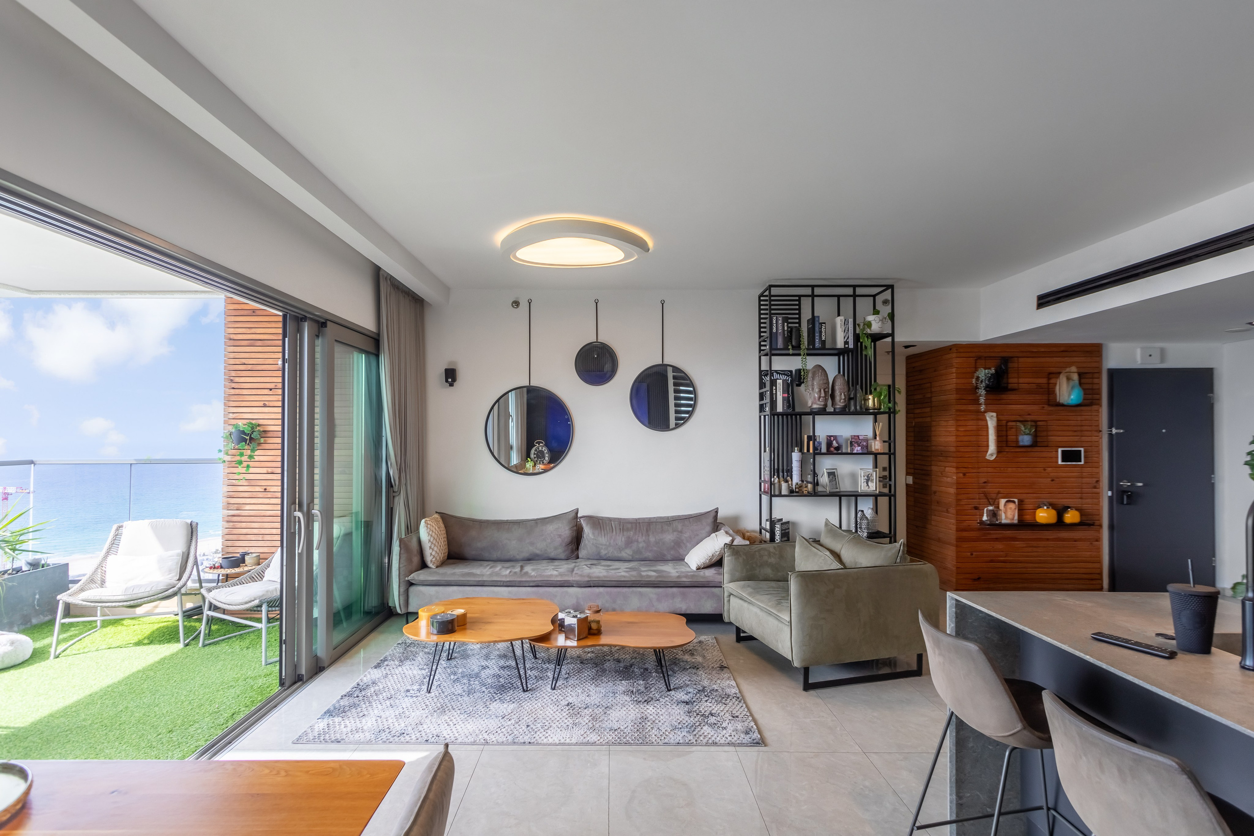 Photographer of property interiors in Israel for Booking and Airbnb