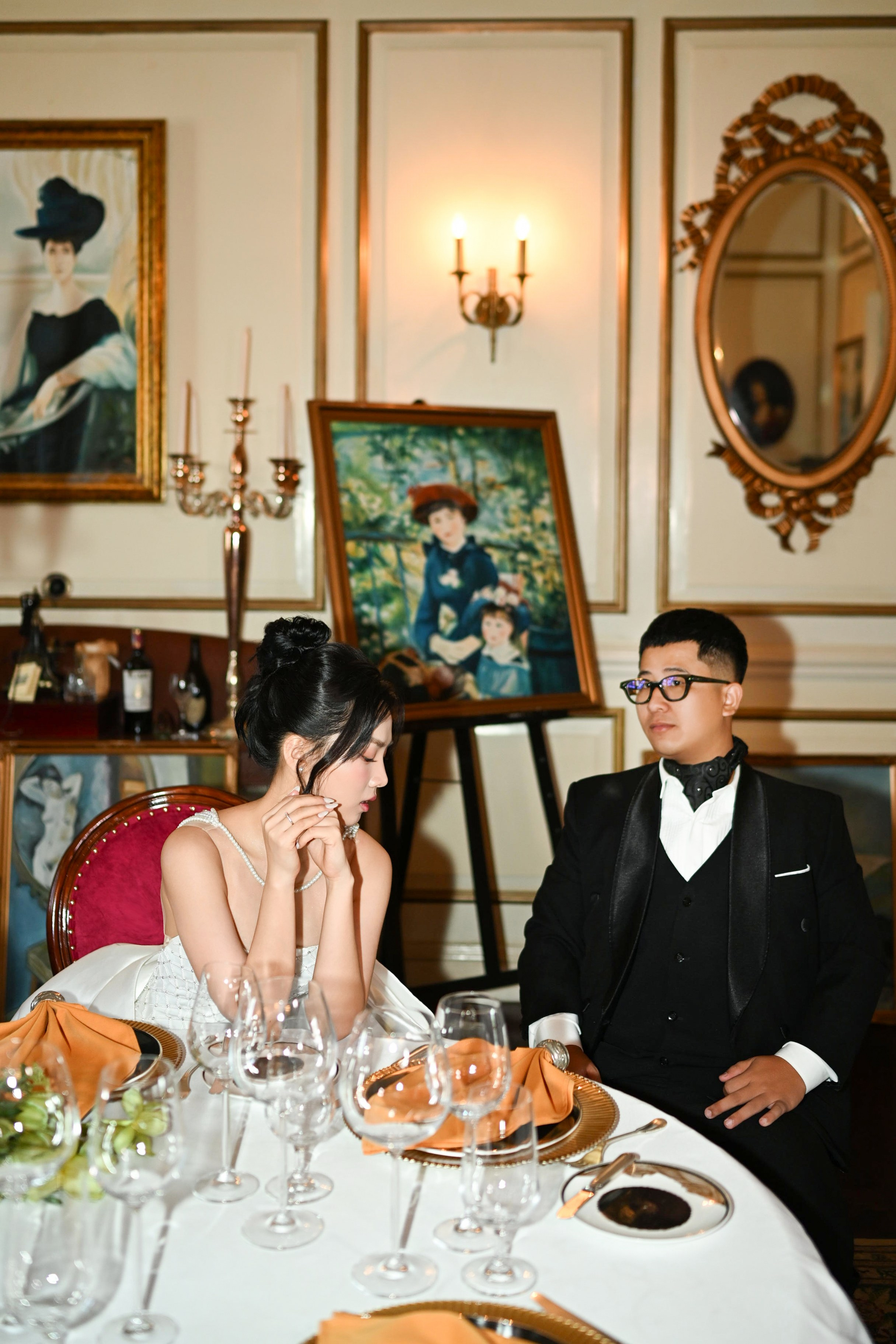 H & N. TheLoveMuseum