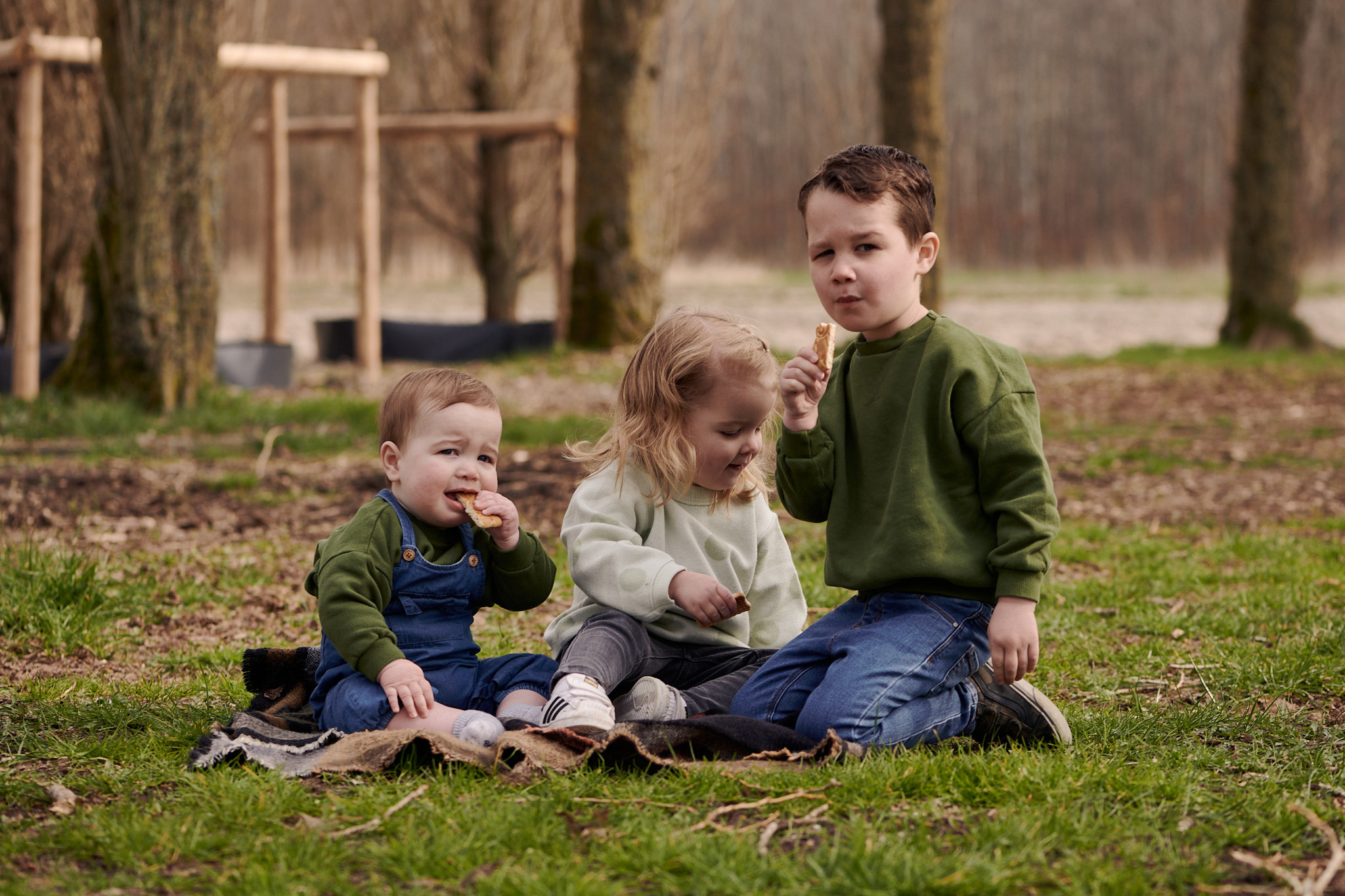 Family photosession in the park. Portrait and Wedding Photographer Brussels & Amsterdam