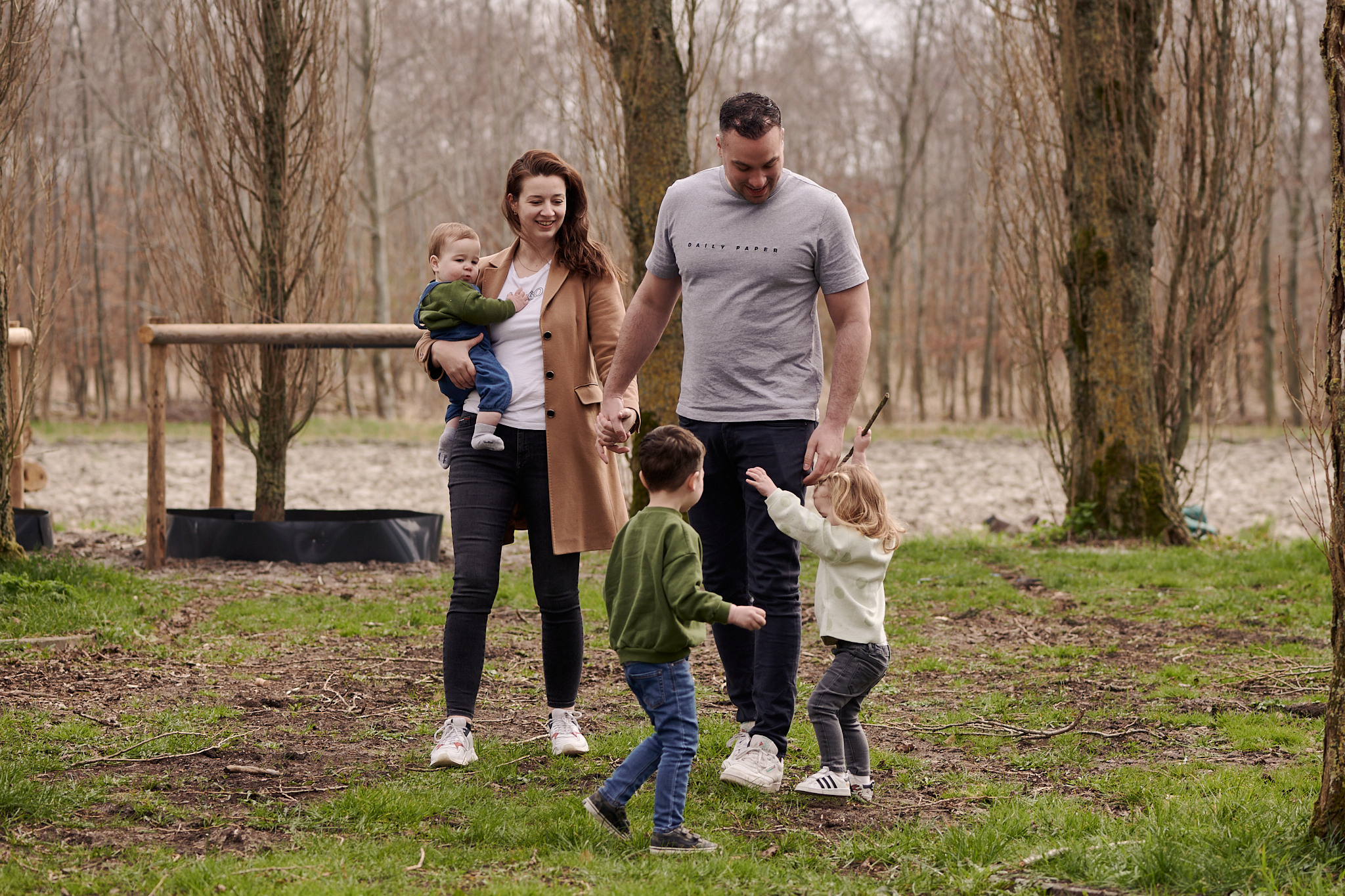 Family photosession in the park. Portrait and Wedding Photographer Brussels & Amsterdam