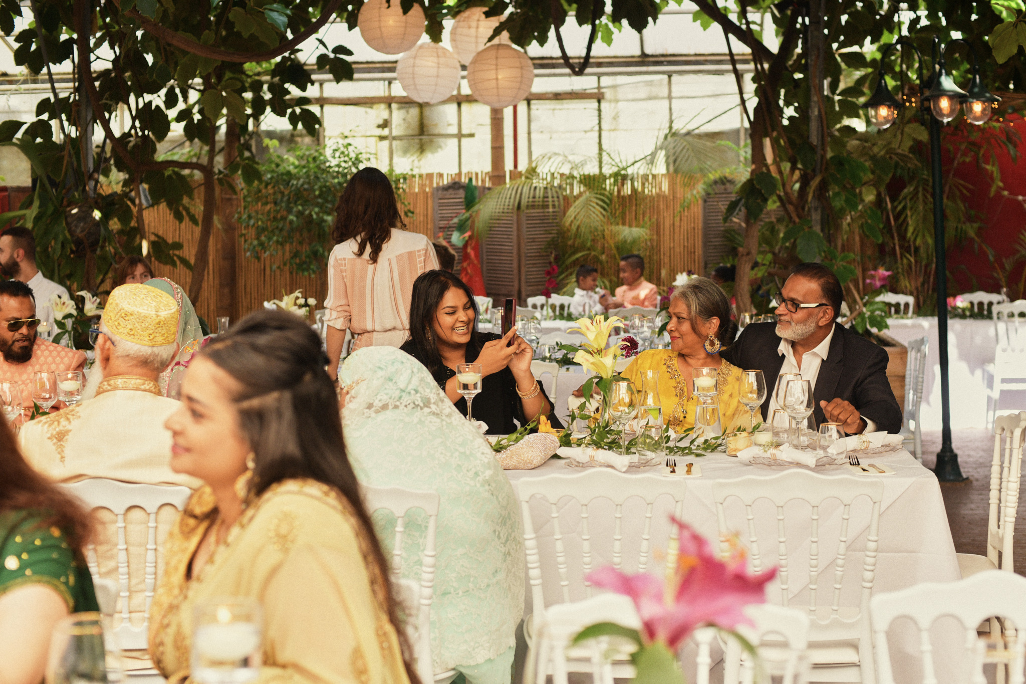 Indian wedding in Amsterdam. Portrait and Wedding Photographer Brussels & Amsterdam