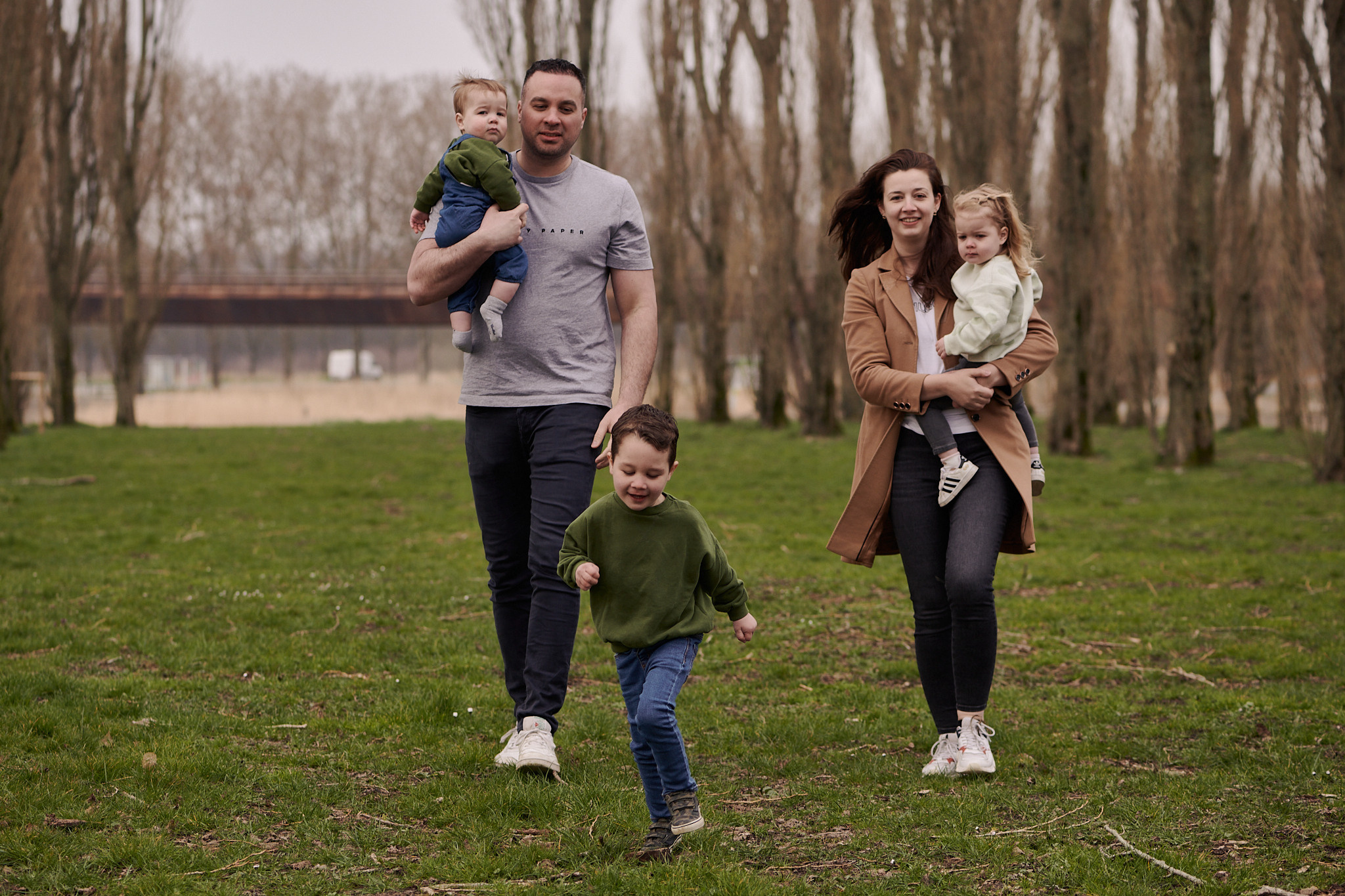Family photosession in the park. Portrait and Wedding Photographer Brussels & Amsterdam